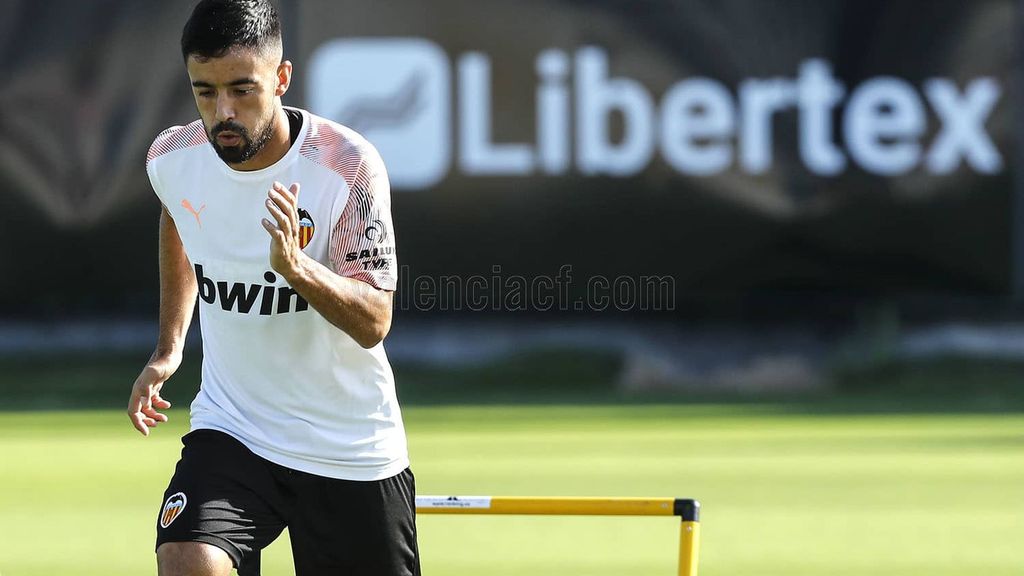 Jaume Costa, su llegada a Mestalla y sus deseos de seguir en el Valencia CF