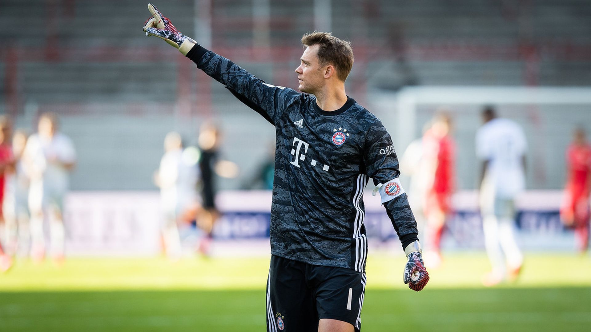manuel_neuer_durante_un_partido_con_el_bayern_de_munich__001.jpg manuel_neuer_durante_un_partido_con_el_bayern_de_munich__001.jpg
