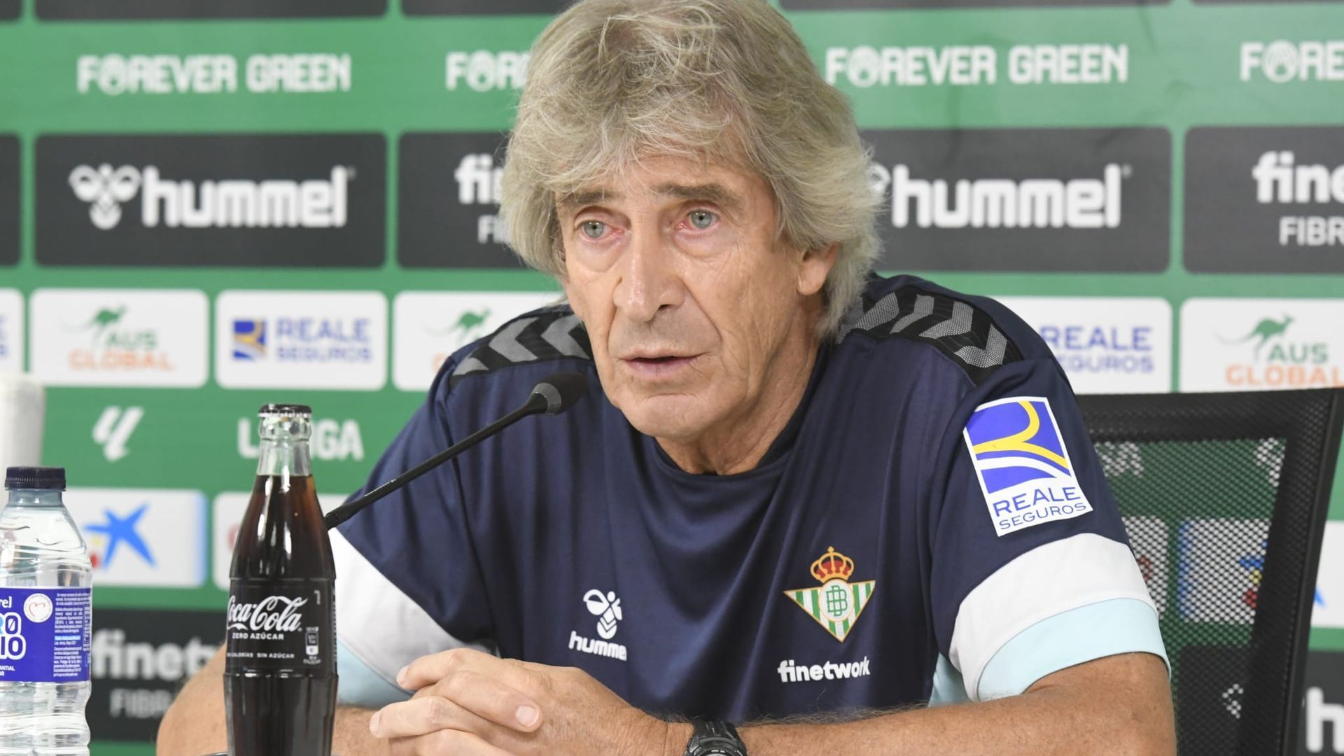 manuel_pellegrini_en_la_comparecencia_de_prensa_foto_kiko_hurtado_002.jpeg
