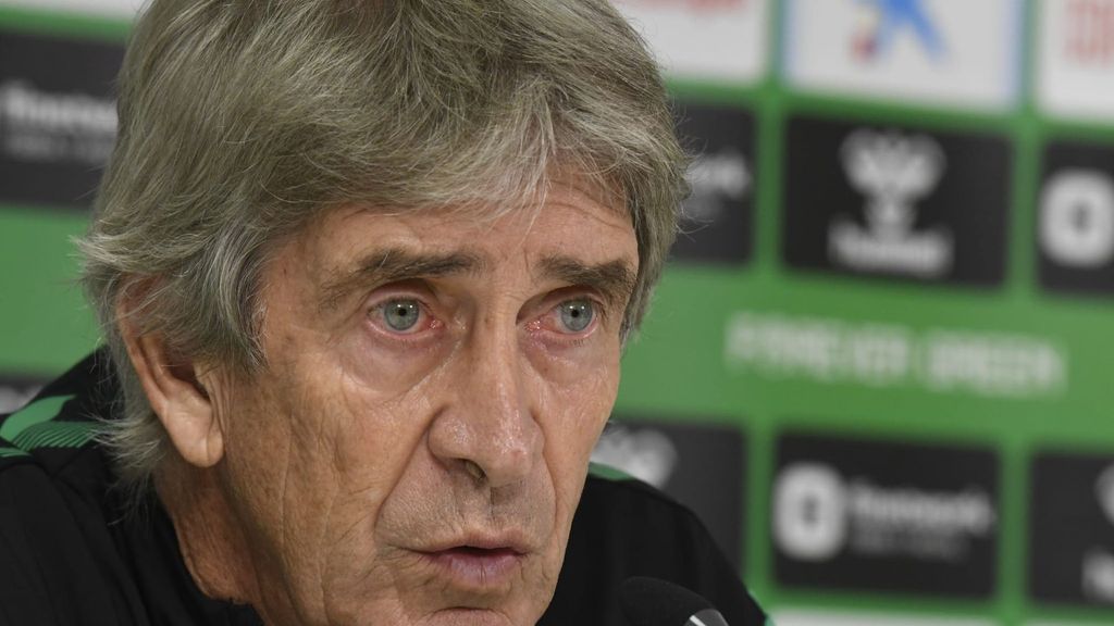 Pellegrini en la previa del Ibiza Islas Pitiusas de Copa: la lesión de Sabaly en el tobillo y la vuelta a una convocatoria de Guido y Pezzella tras el Mundial