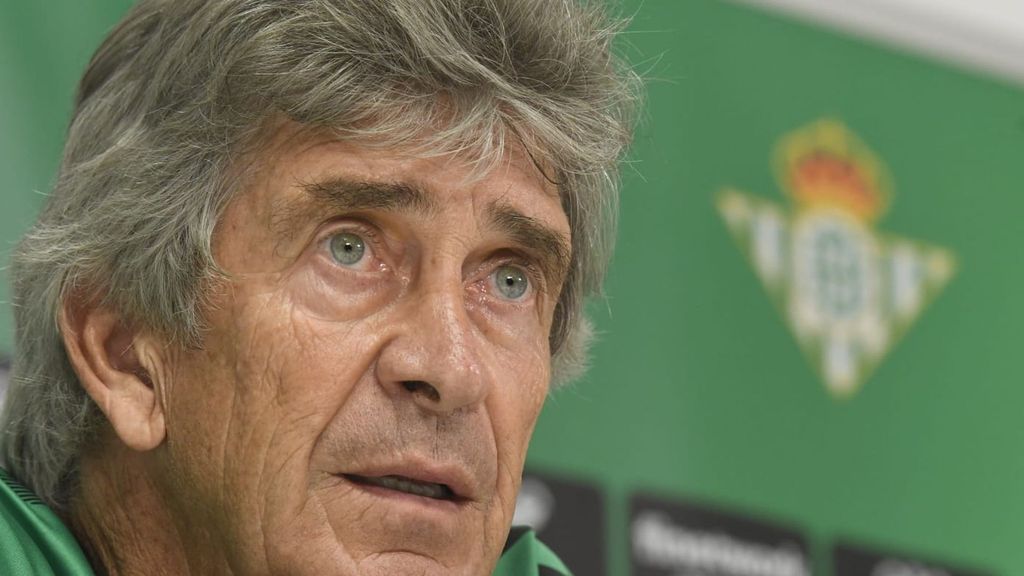 Pellegrini confirma las ausencias de Loren y Montoya en la lista de la Europa League