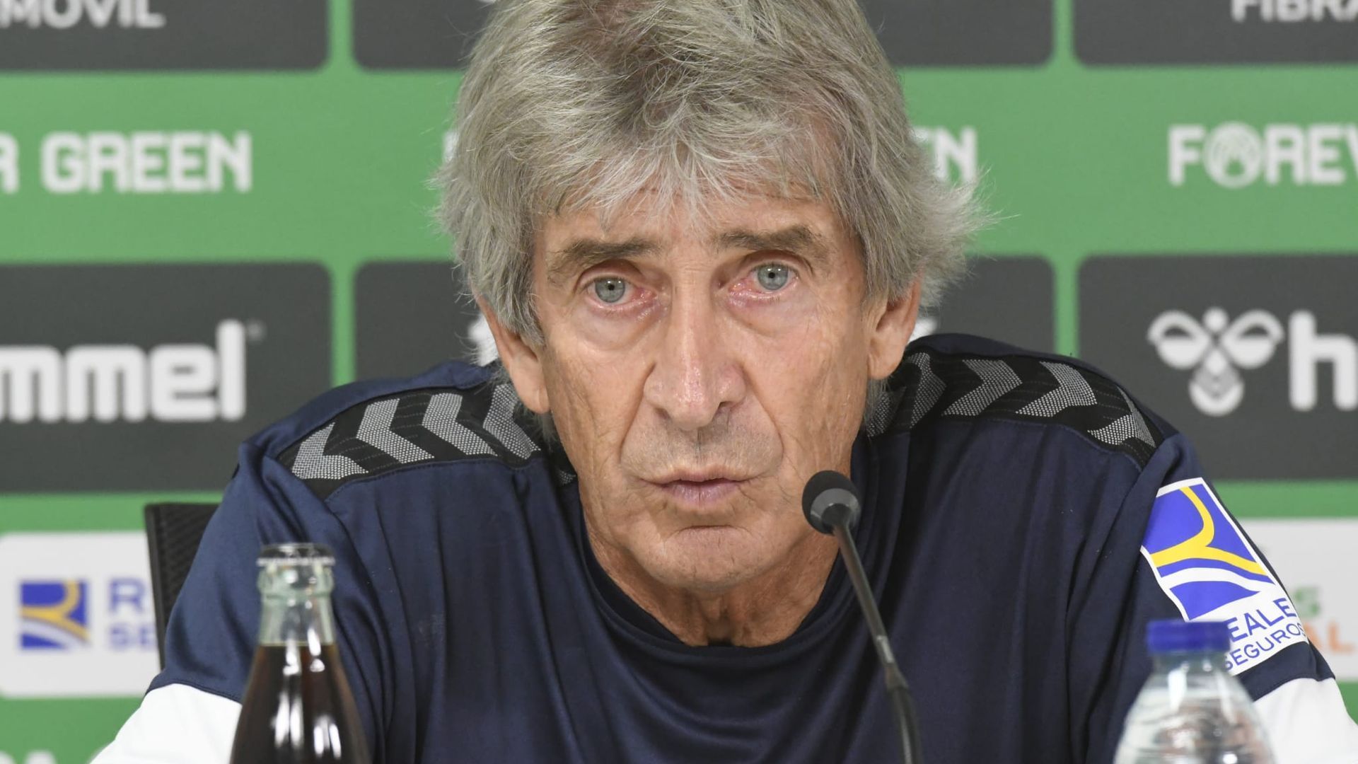 manuel_pellegrini_en_sala_de_prensa_foto_kiko_hurtado.jpeg manuel_pellegrini_en_sala_de_prensa_foto_kiko_hurtado.jpeg