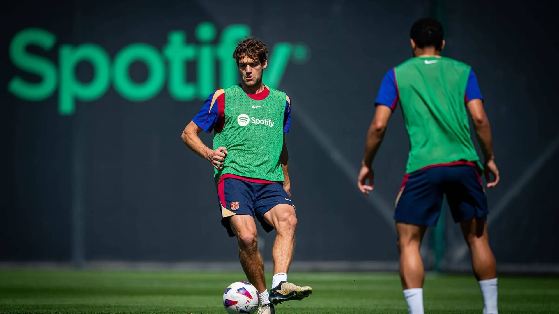 marcos_alonso_en_una_sesion_del_barcelona_foto_fcb_001.jpg