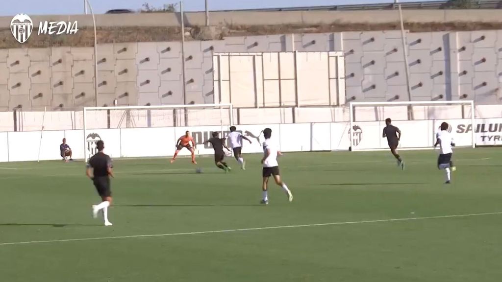 Marcos André se reivindica en el primer partido de la pretemporada