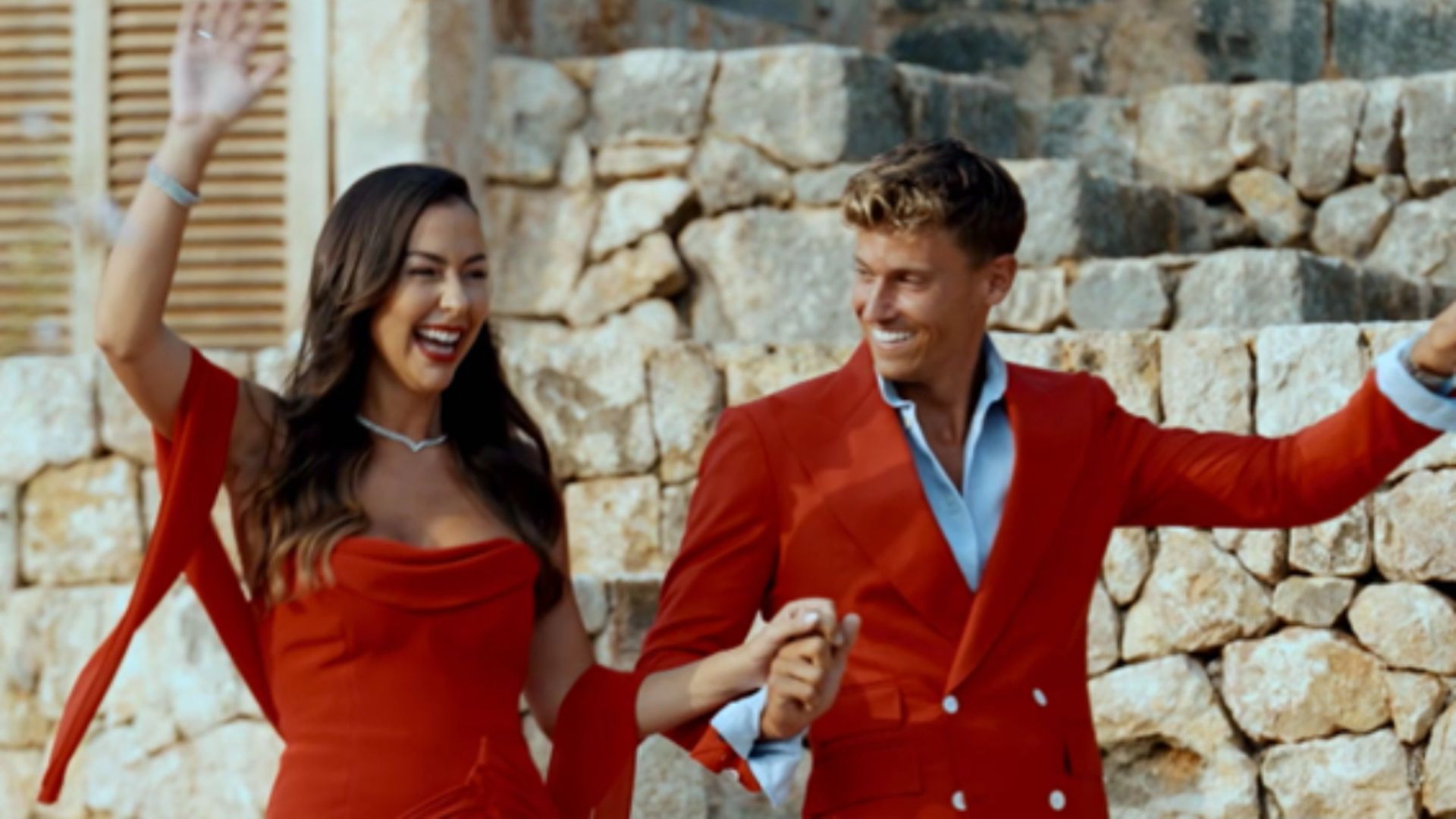 marcos_llorente_y_paddy_durante_la_preboda_wags_ellas_tambien_juegan.jpg marcos_llorente_y_paddy_durante_la_preboda_wags_ellas_tambien_juegan.jpg