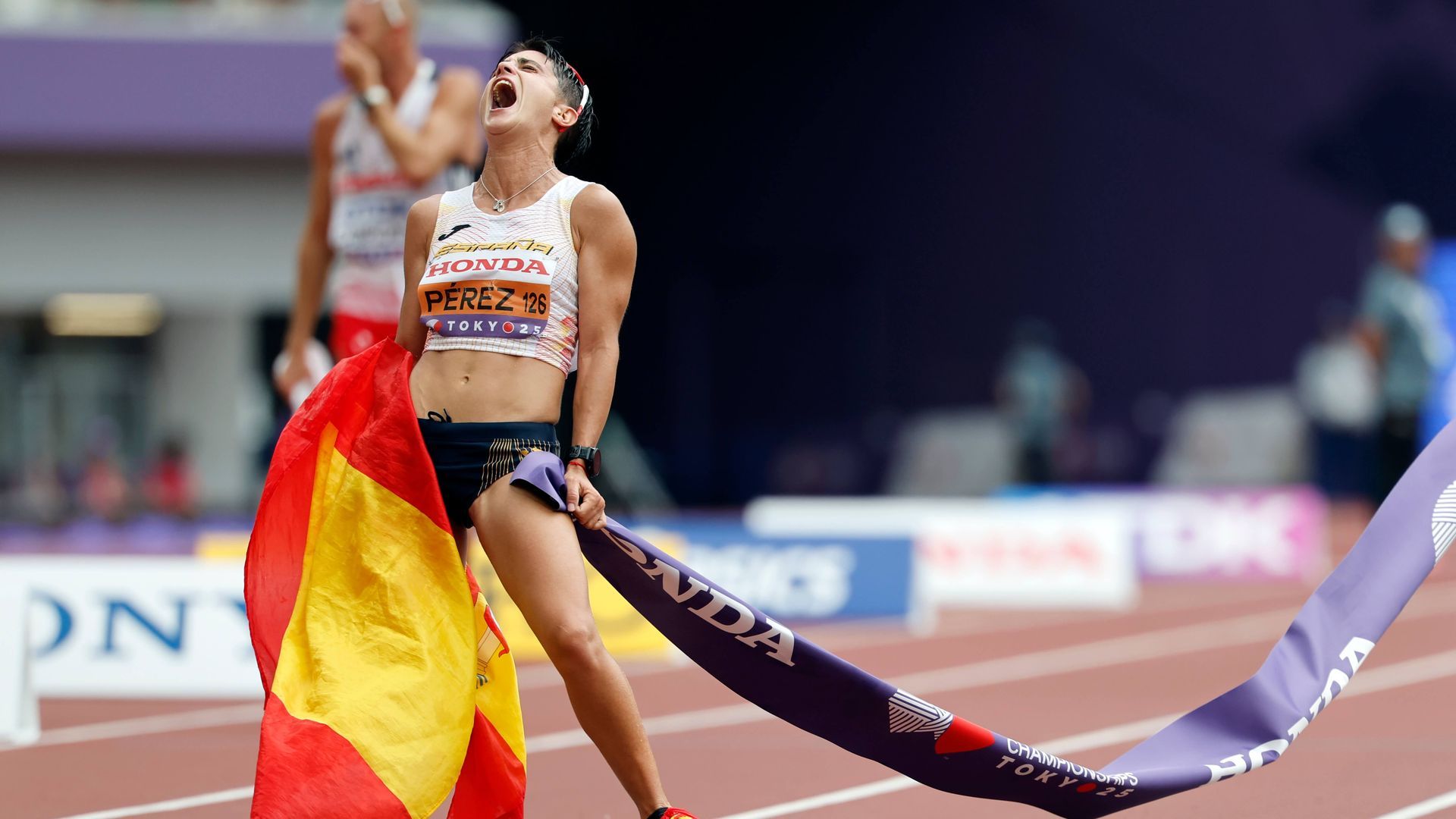 maria_perez_campeona_del_mundo_en_tokio_2025_foto_efe_001.jpg maria_perez_campeona_del_mundo_en_tokio_2025_foto_efe_001.jpg