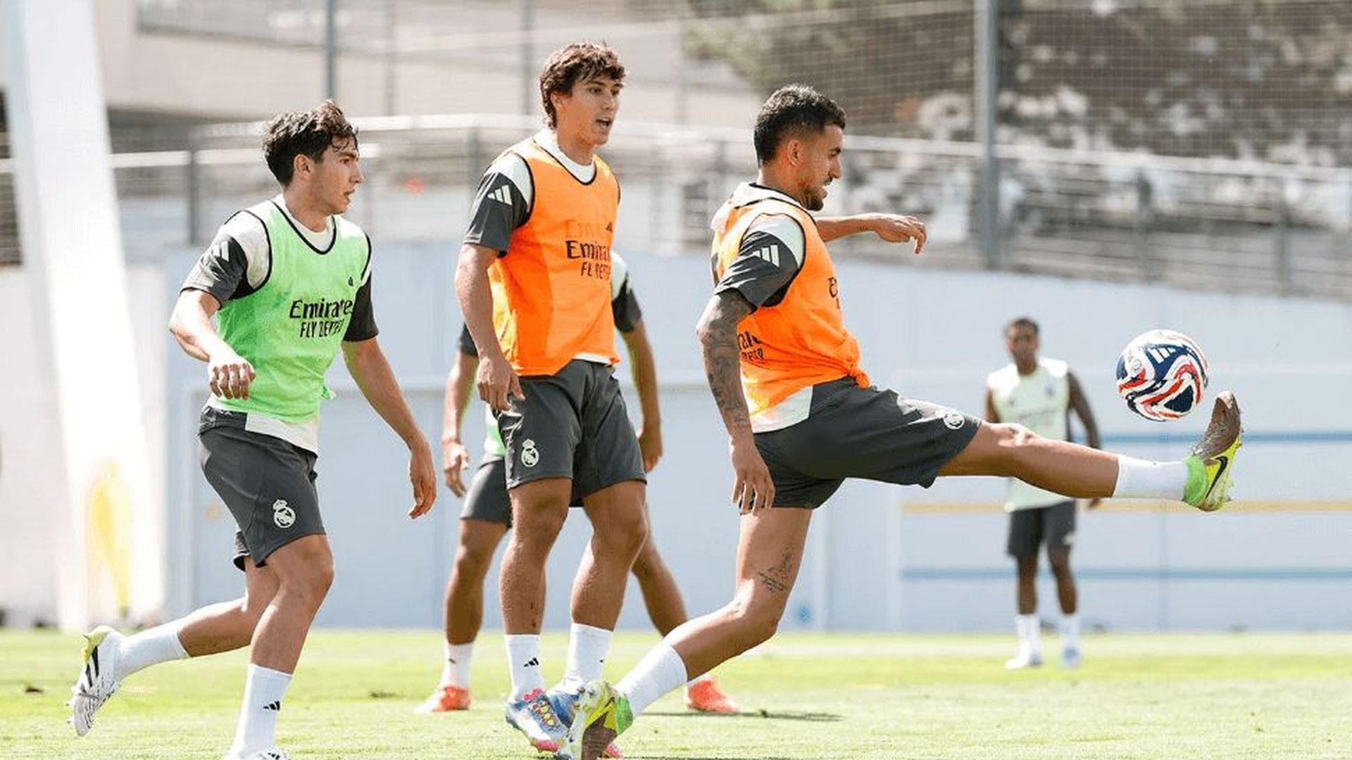 mario_martin_entrenando_con_el_real_madrid_001.png