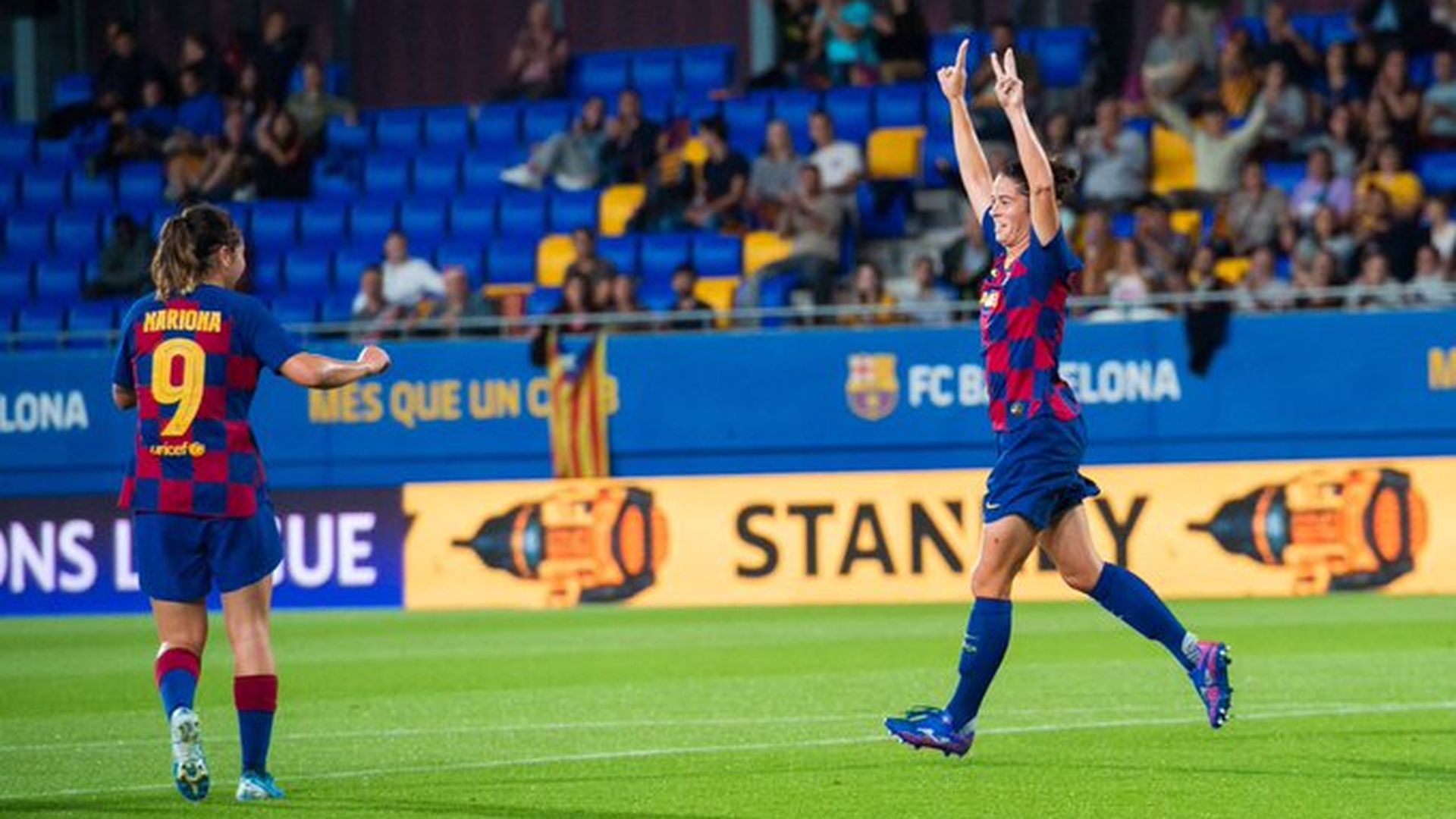 mariona_caldentey_celebra_con_marta_corredera_uno_de_los_goles_fotos_fcb__001.jpg