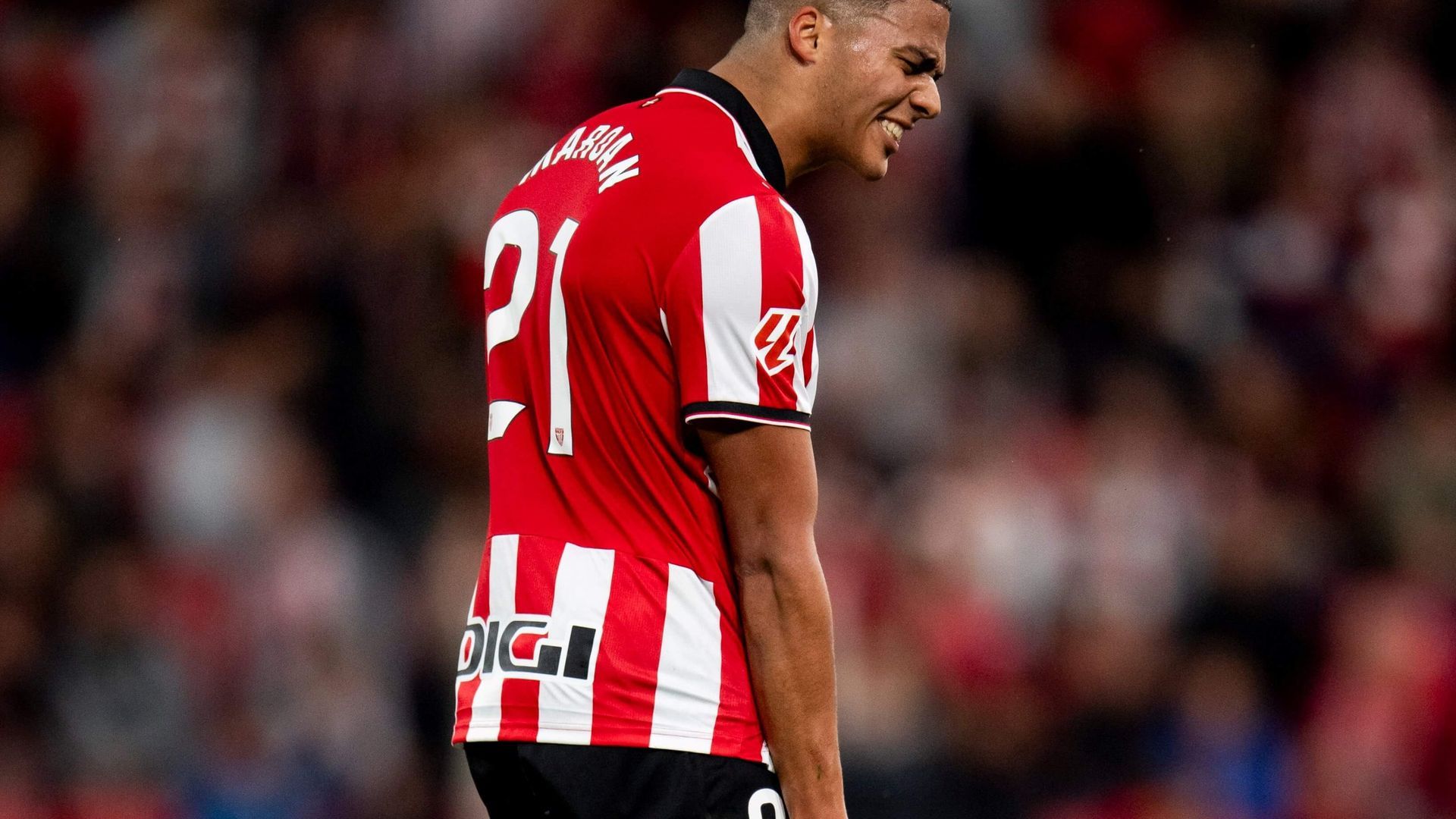 maroanjpg.jpg maroanjpg.jpg