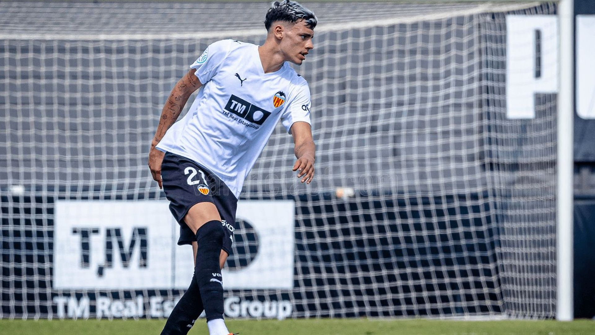 mateo_prevedini_foto_valencia_cf.png mateo_prevedini_foto_valencia_cf.png