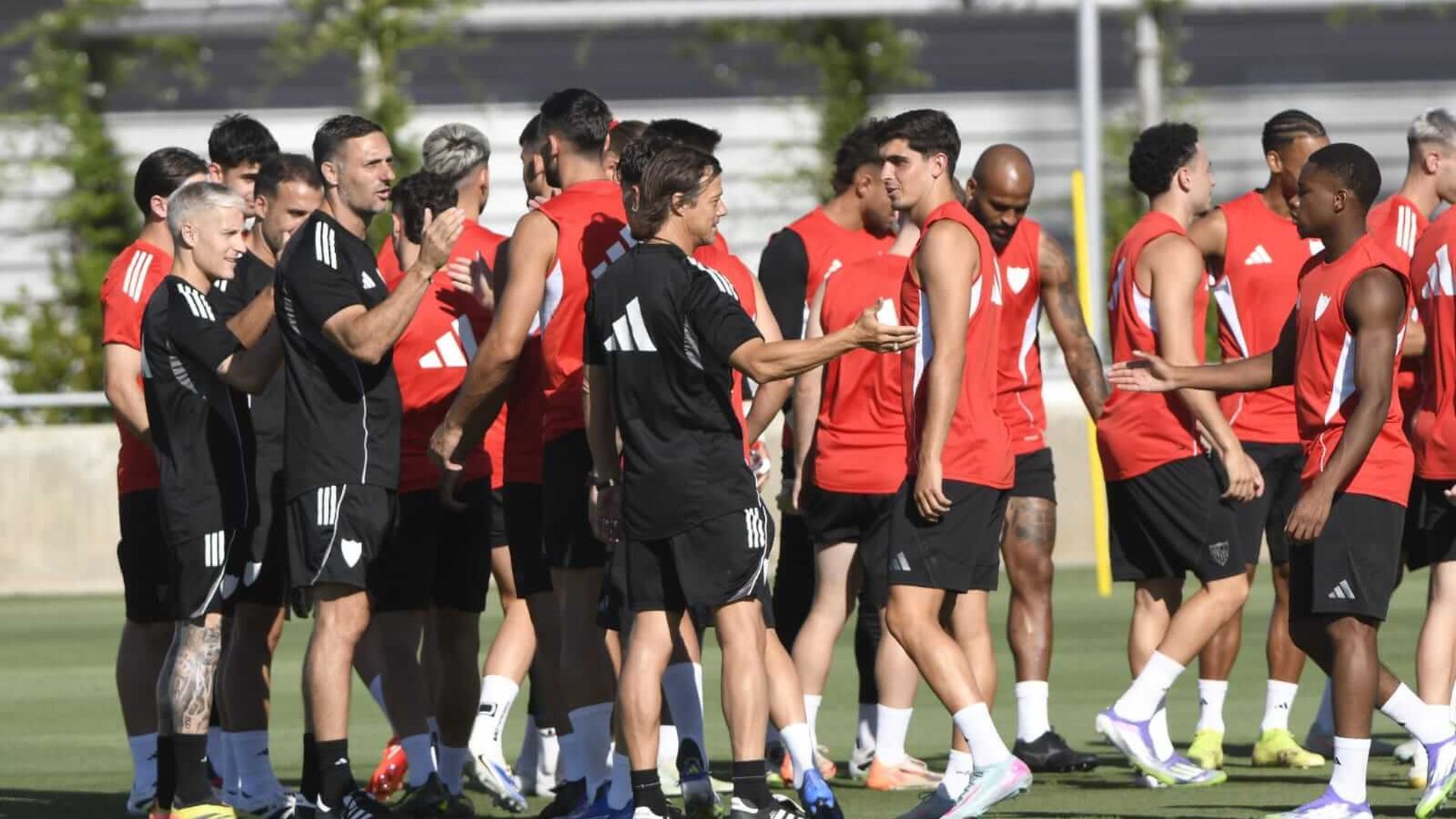 matias_almeyda_y_juanlu_sanchez.jpg matias_almeyda_y_juanlu_sanchez.jpg