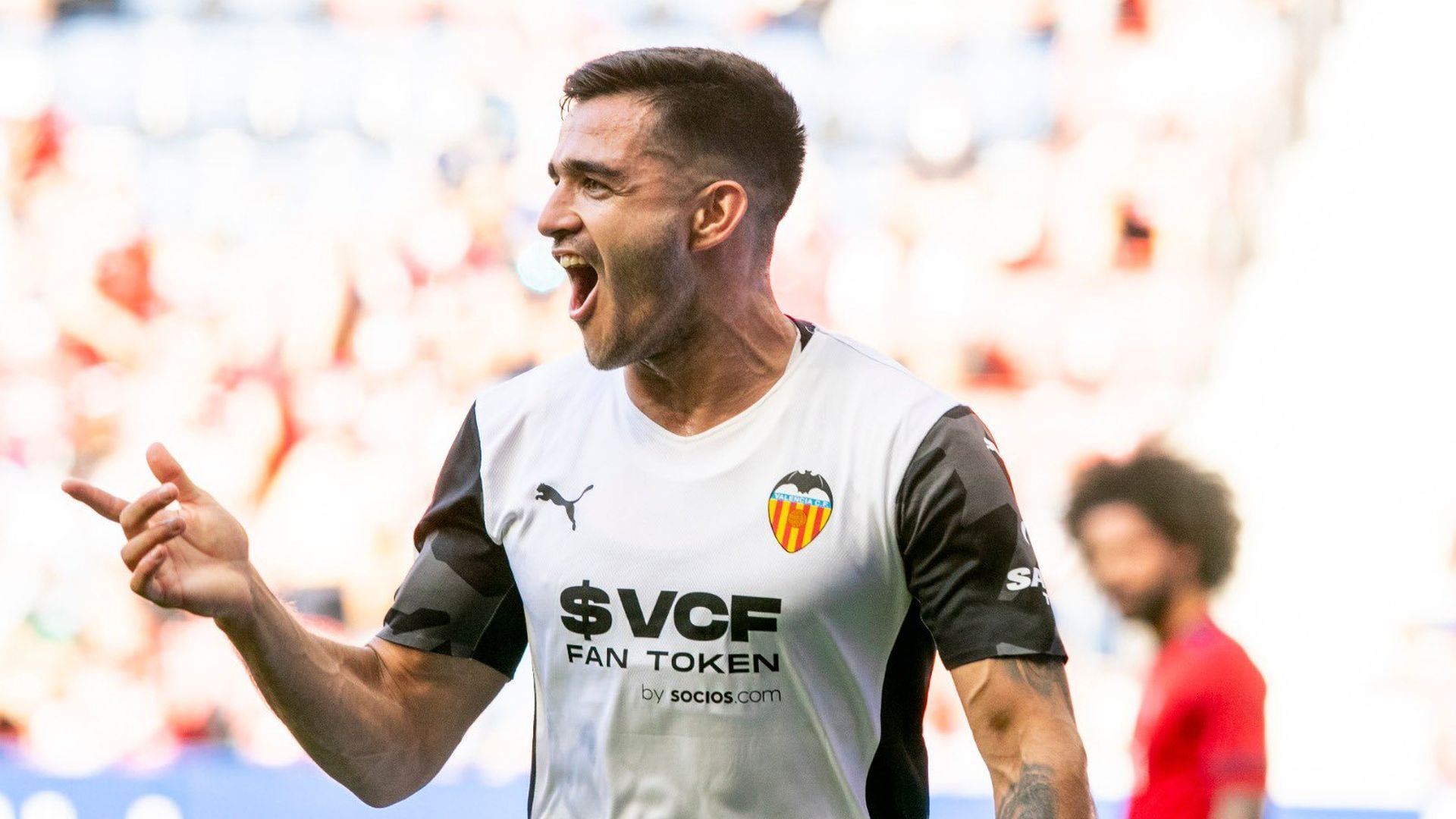 maxi_gomez_celebra_su_gol_ante_osasuna_foto_valencia_cf.jpeg