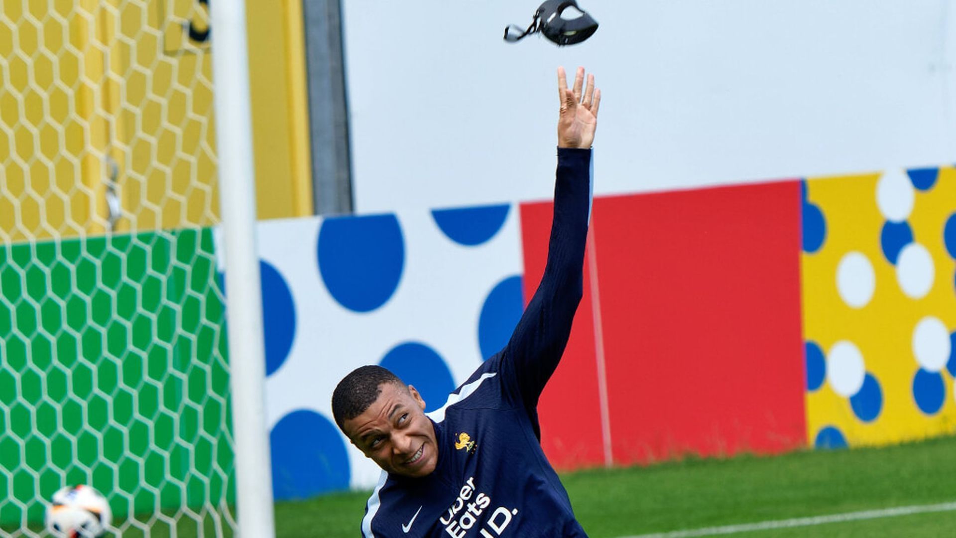 mbappe_1jpg_001.jpg mbappe_1jpg_001.jpg