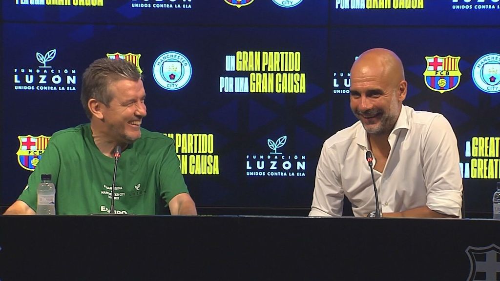 (Mediaset) Guardiola vacila a Xavi en plena rueda de prensa en la pregunta sobre Bernardo Silva: “Iba a darle el brazalete”