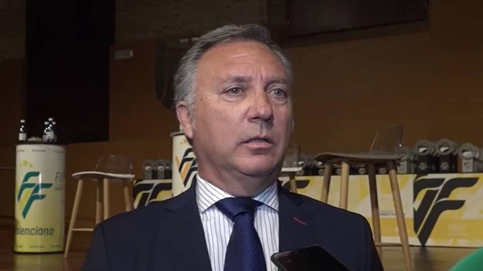 medina_cantalejo____no_me_gustan_los_pelotas_ni_los_chivatos_ni_los_traidores.jpg medina_cantalejo____no_me_gustan_los_pelotas_ni_los_chivatos_ni_los_traidores.jpg