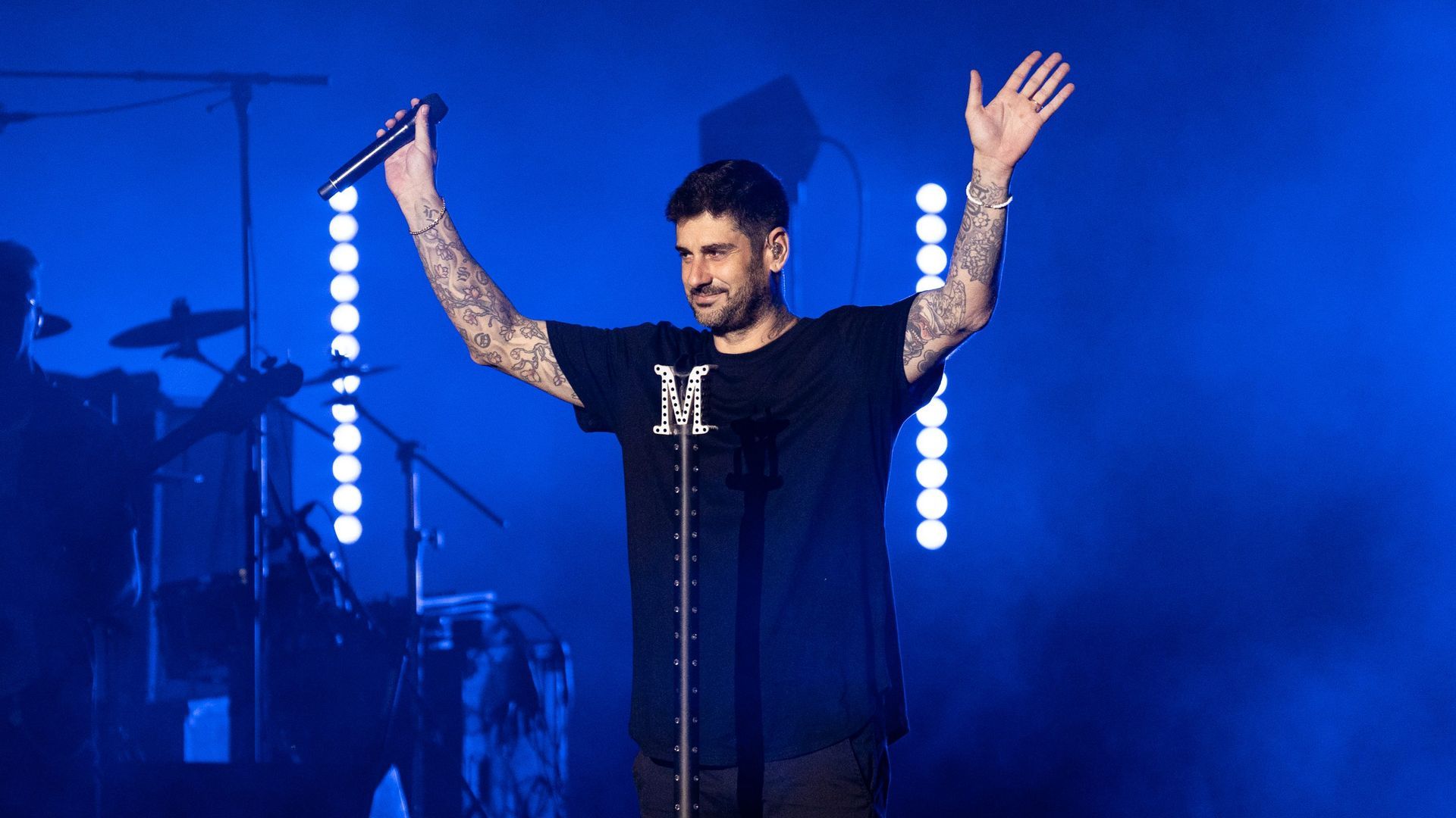 melendi_durante_un_concierto_foto_cordon_press_001.jpg