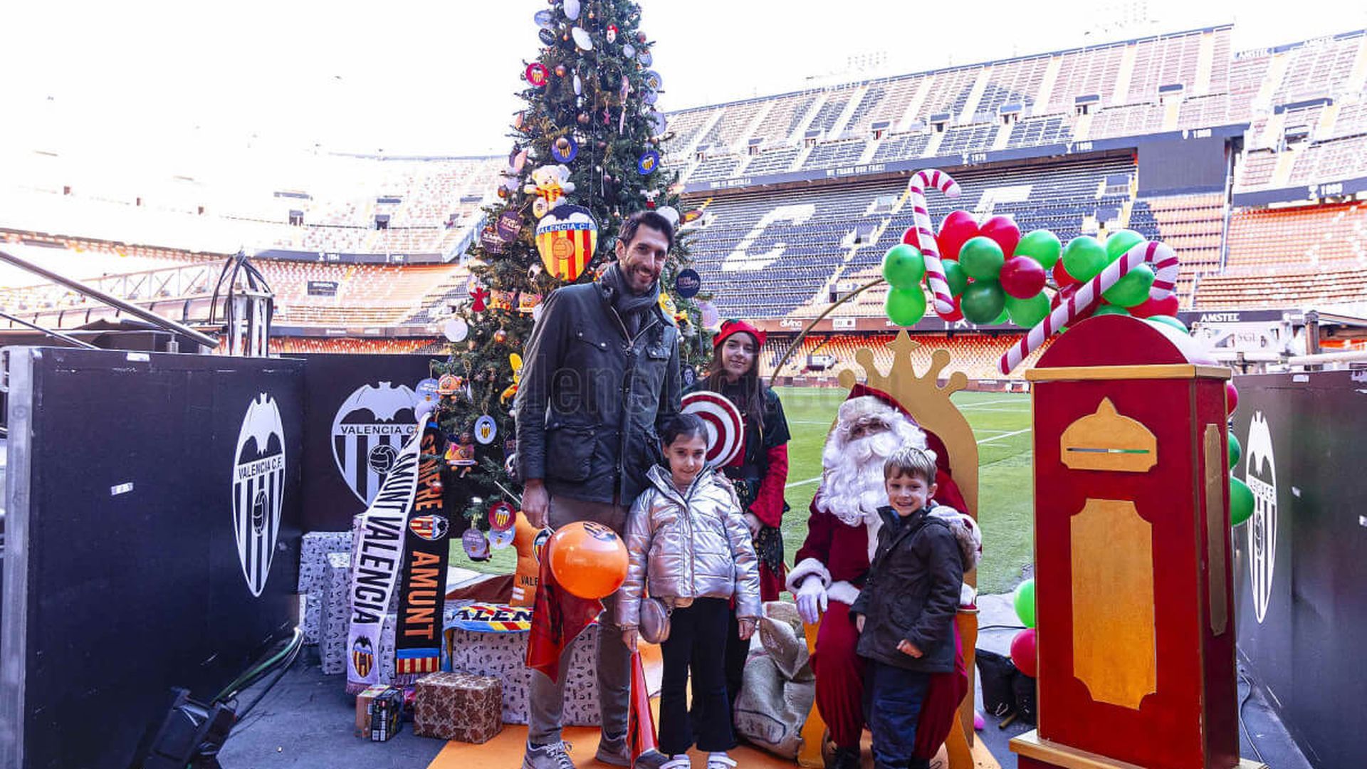 mestalla_camp_de_nadal_002.jpg mestalla_camp_de_nadal_002.jpg