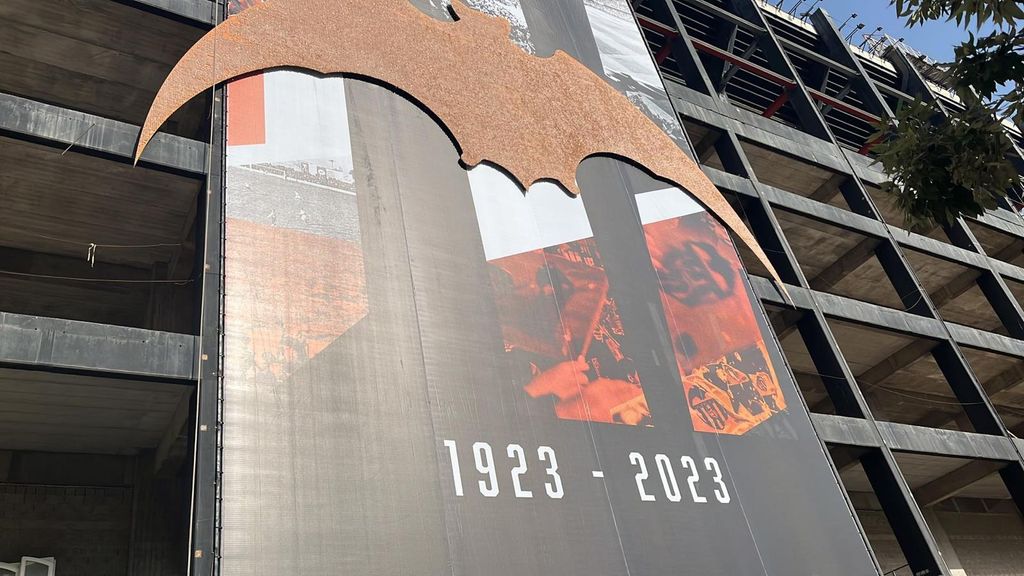 Mestalla cambia su piel para su centenario