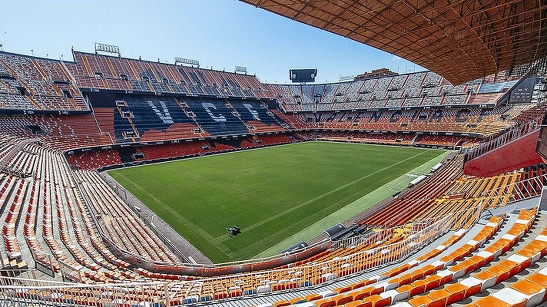 mestalla_estadio_del_valencia_001.jpeg mestalla_estadio_del_valencia_001.jpeg