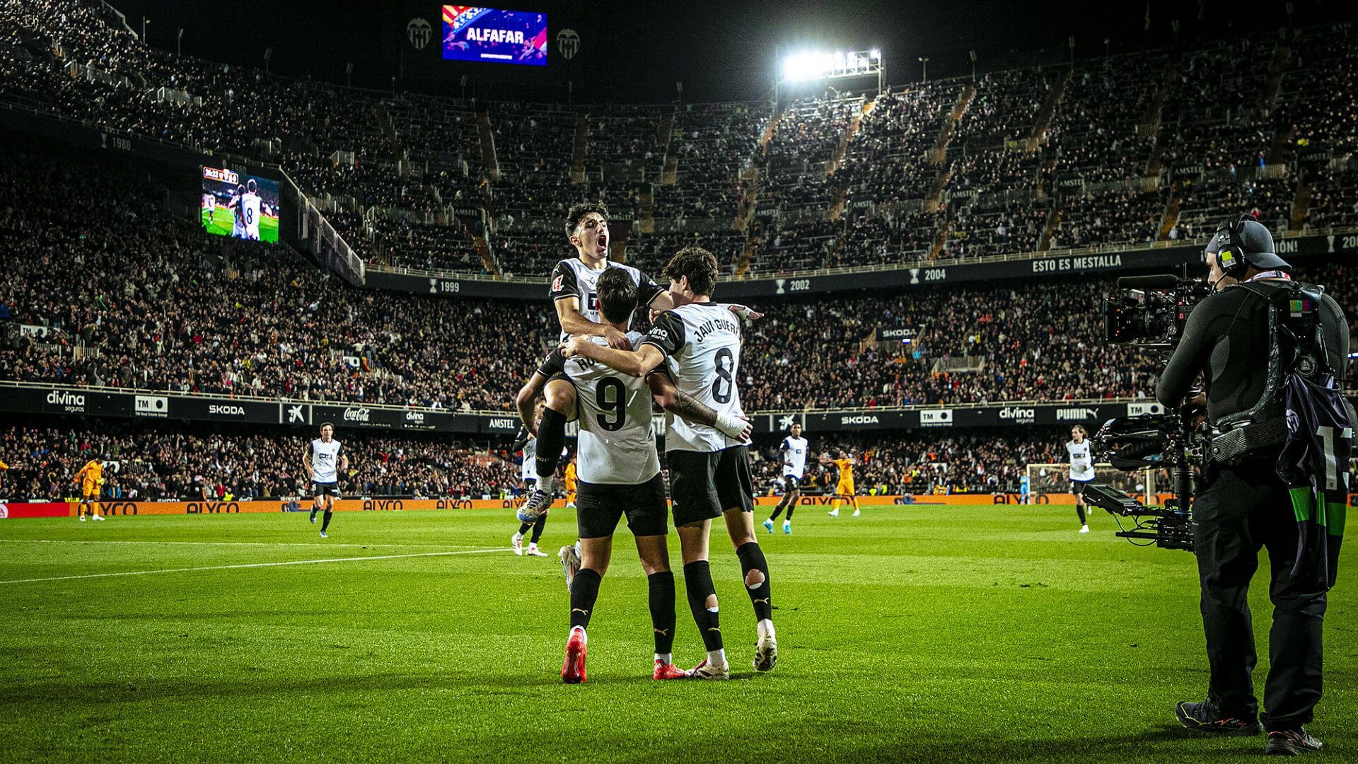 mestalla_lleno_001.jpg