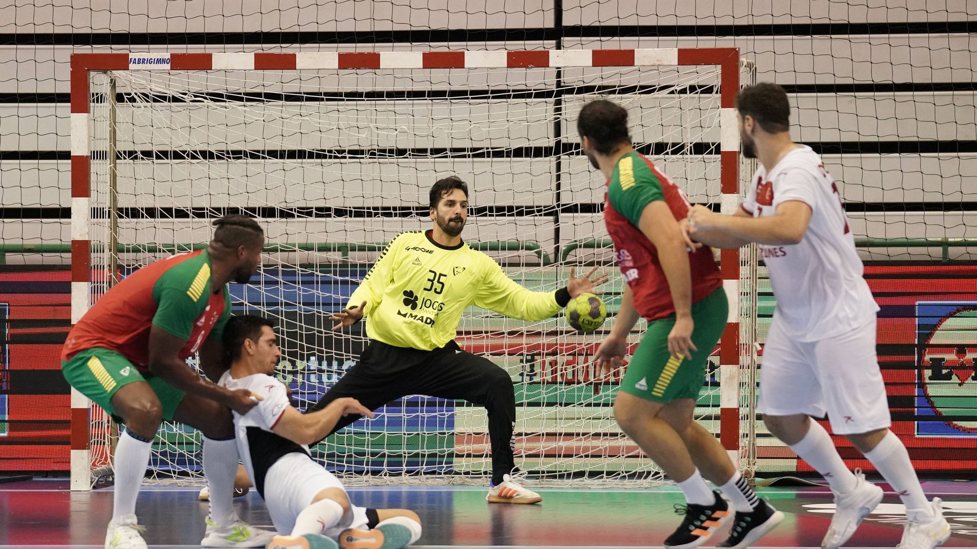 miguel_espinhajpg.jpg miguel_espinhajpg.jpg