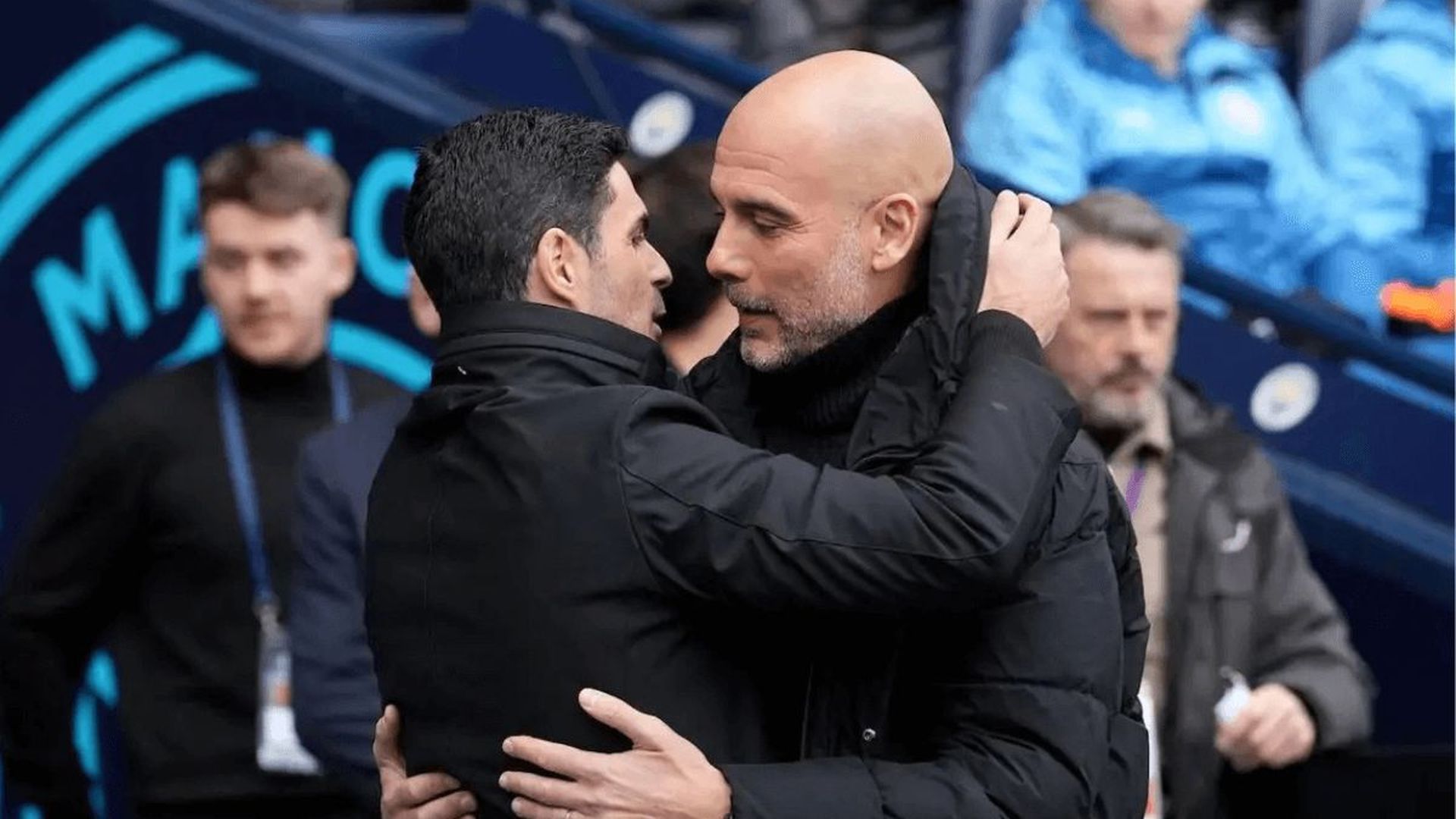 mikel_arteta_y_pep_guardiola_se_saludan_en_un_manchester_city_arsenal_foto_efe.png