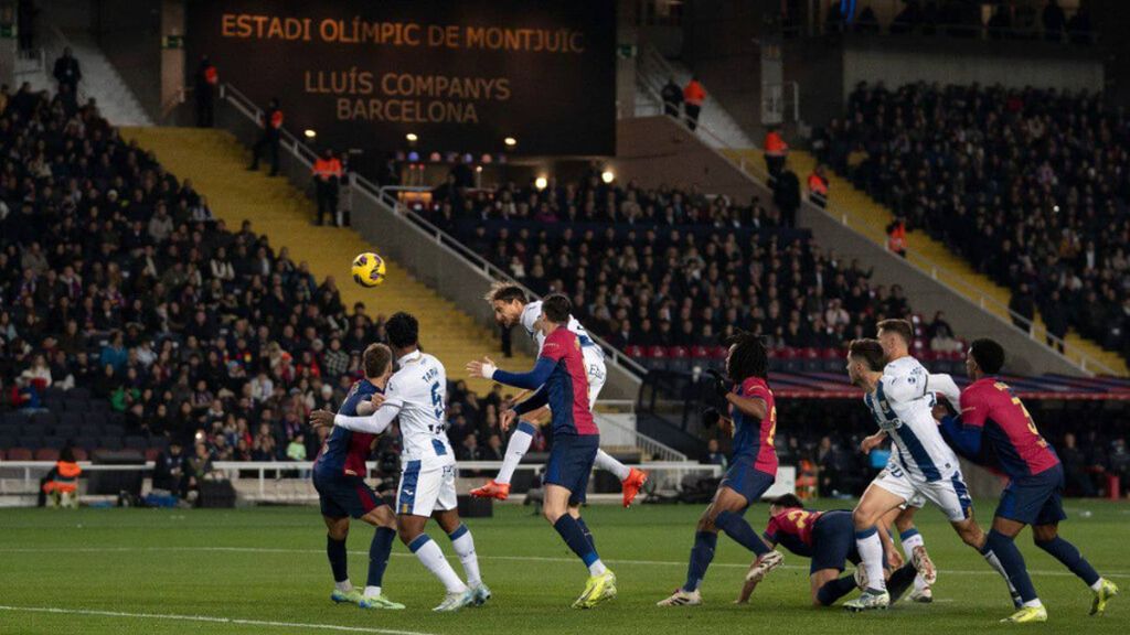 El Barcelona pedirá al Ayuntamiento estar en Montjuic hasta el próximo 20 de mayo