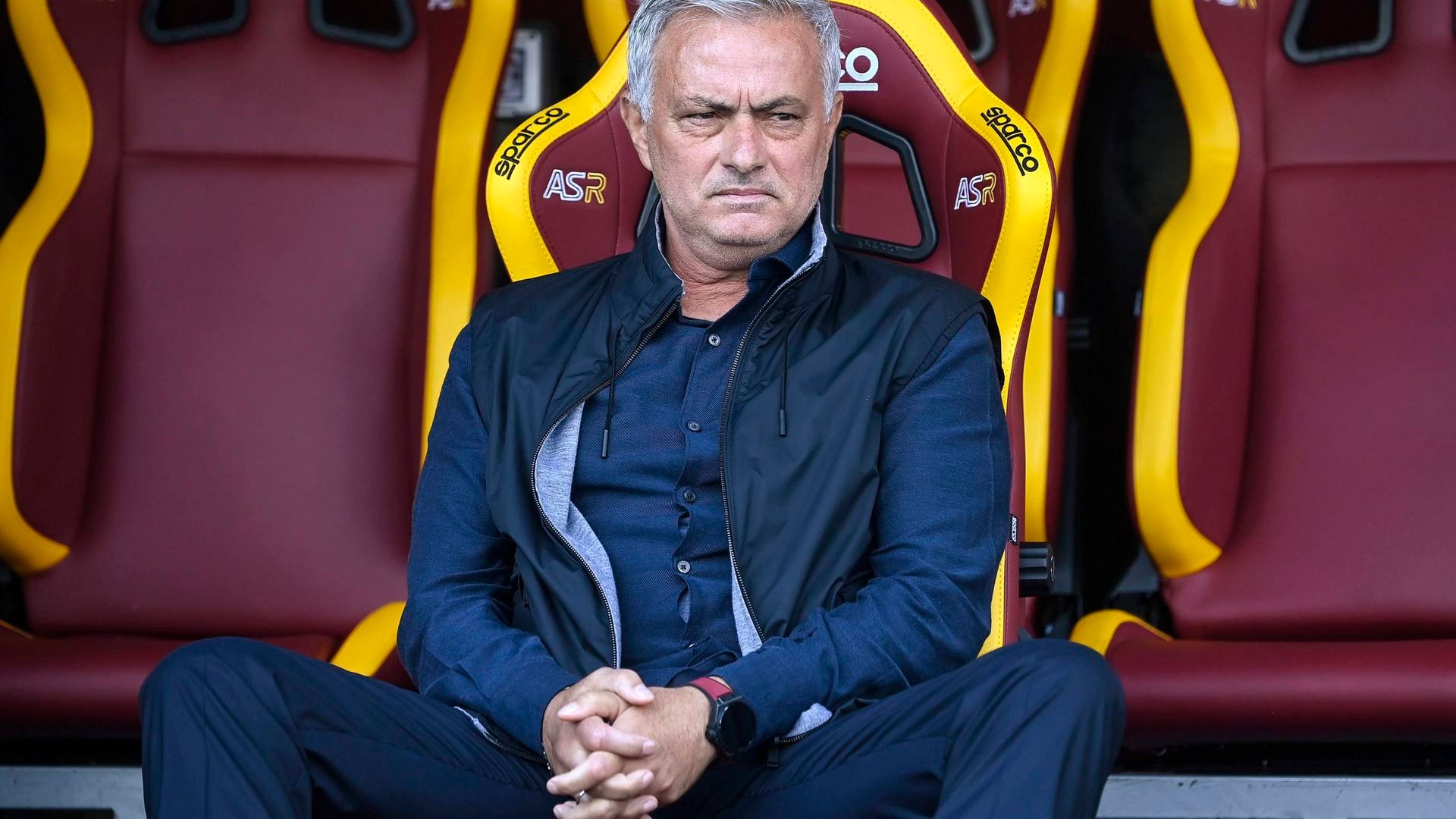 mourinho_responde_al_papu_gomez_y_le_lanza_un_dardo_por_el_doping_yo_si_tengo_tos_no_a.jpg mourinho_responde_al_papu_gomez_y_le_lanza_un_dardo_por_el_doping_yo_si_tengo_tos_no_a.jpg