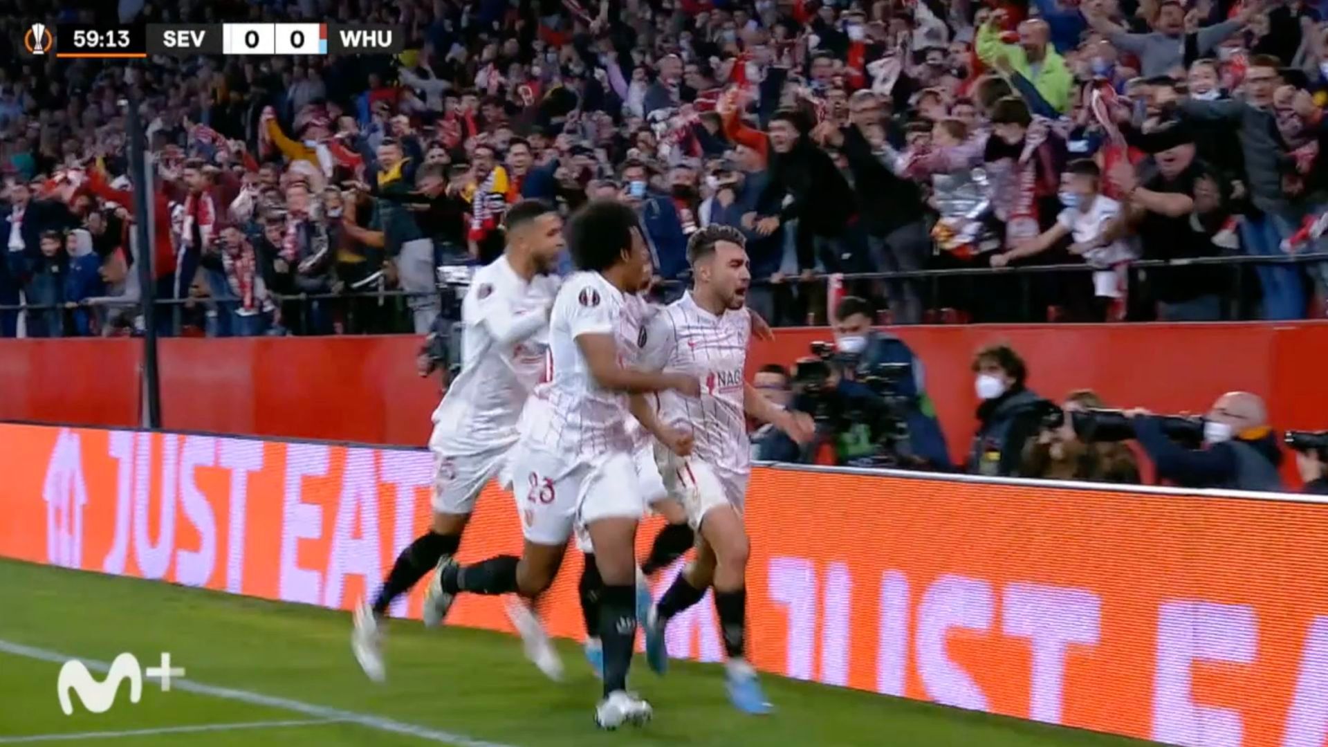 munir_celebra_junto_a_sus_companeros_el_gol_al_west_ham_001.png munir_celebra_junto_a_sus_companeros_el_gol_al_west_ham_001.png