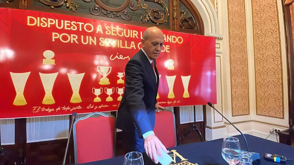 Del Nido: "Estoy hecho un bicho, sería el mediocentro que le falta al Sevilla"