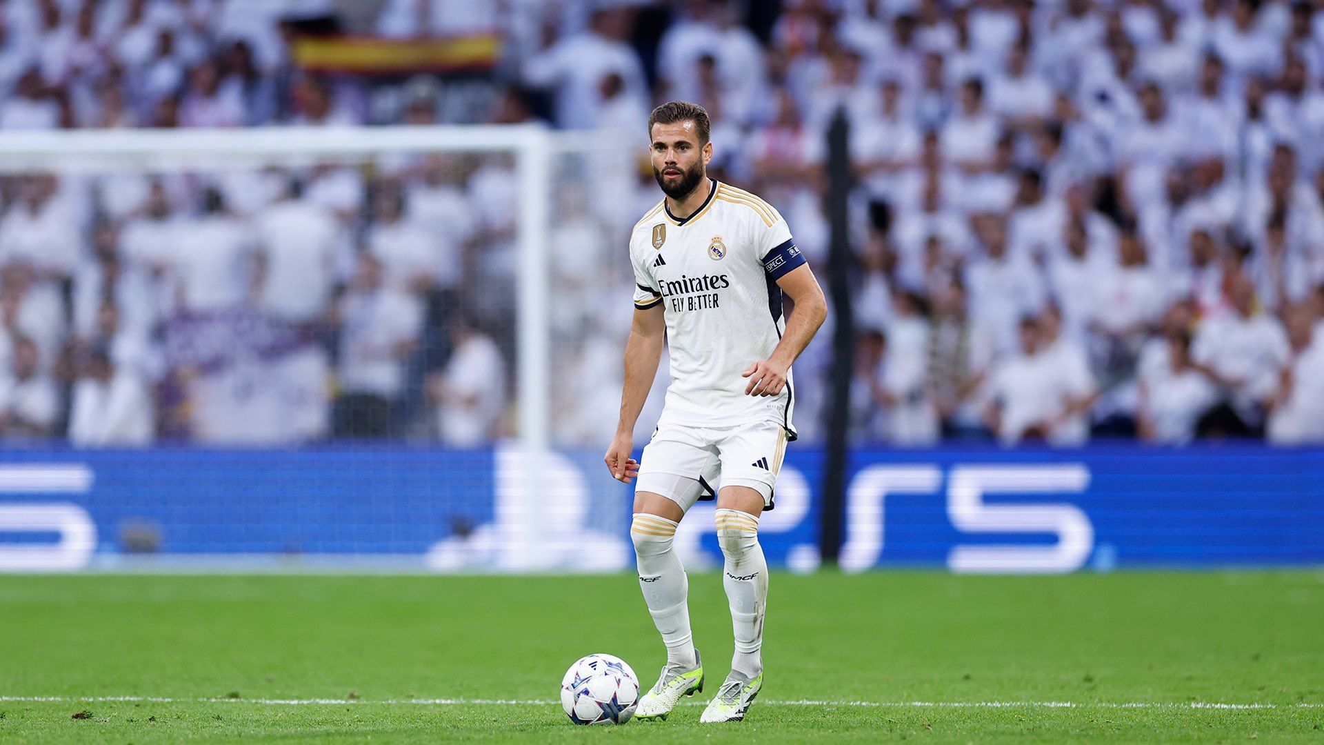 nacho_fernandez_en_un_partido_con_el_real_madrid_foto_rm_001.jpg