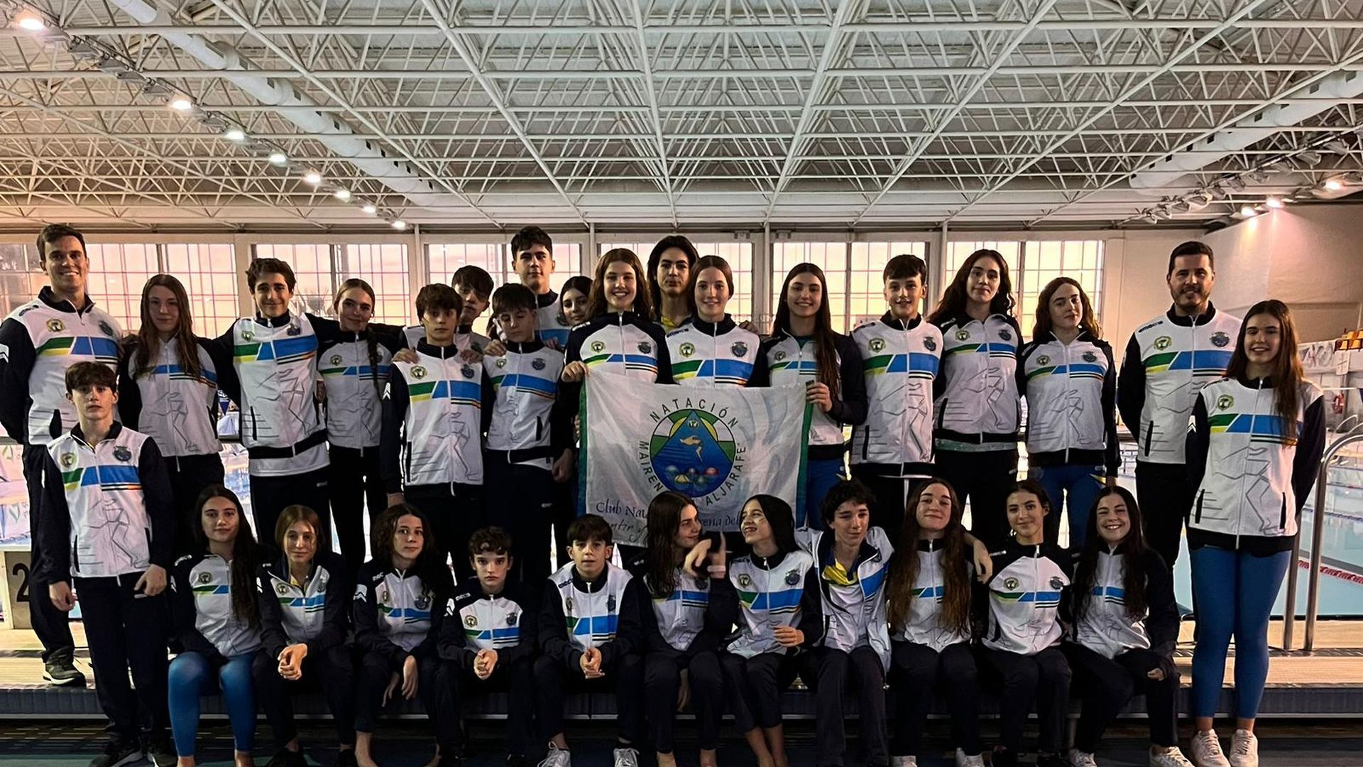 natacion_mairena.jpg natacion_mairena.jpg