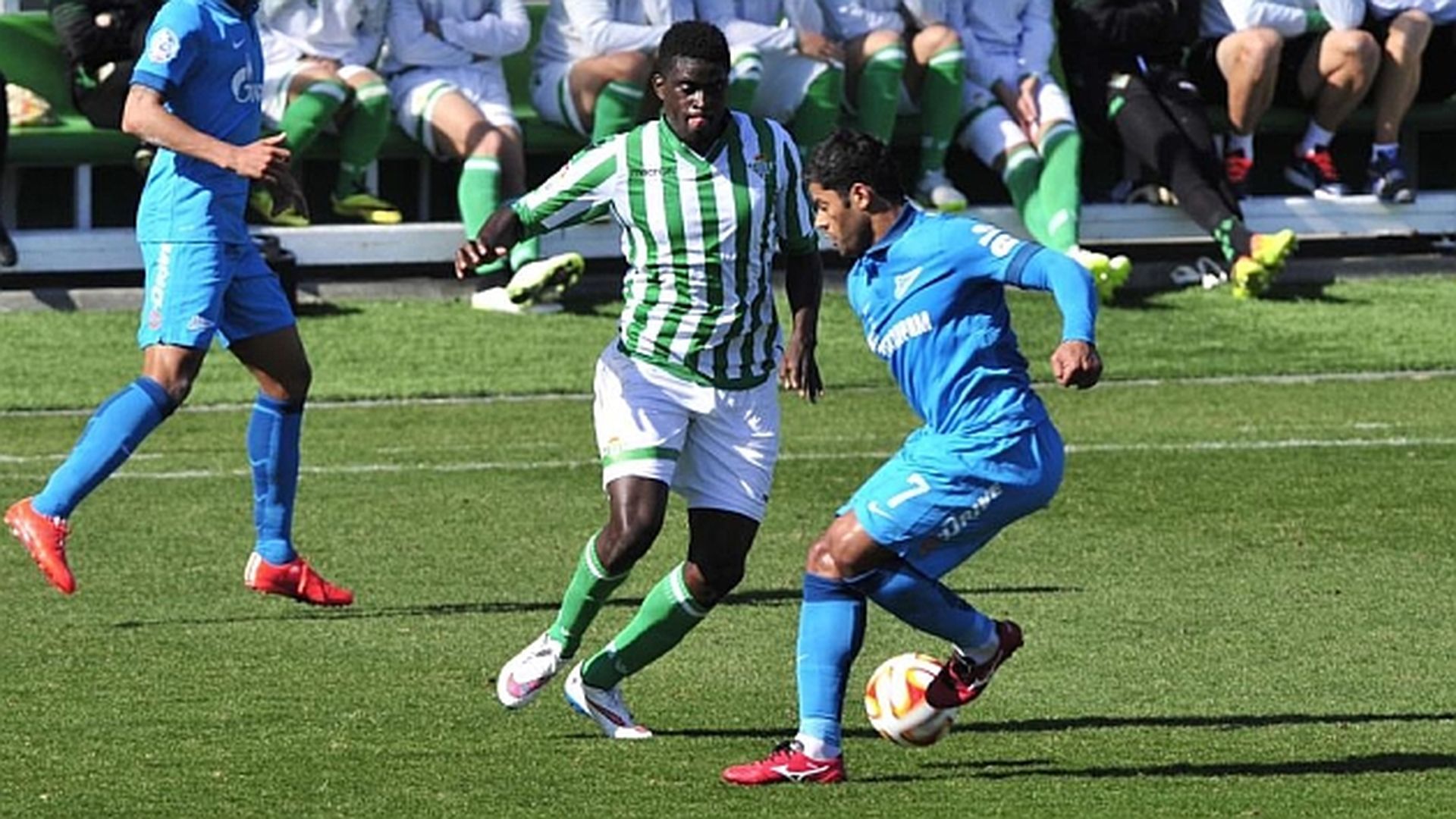 ndiaye_pelea_con_hulk_foto_kiko_hurtado_001.jpg