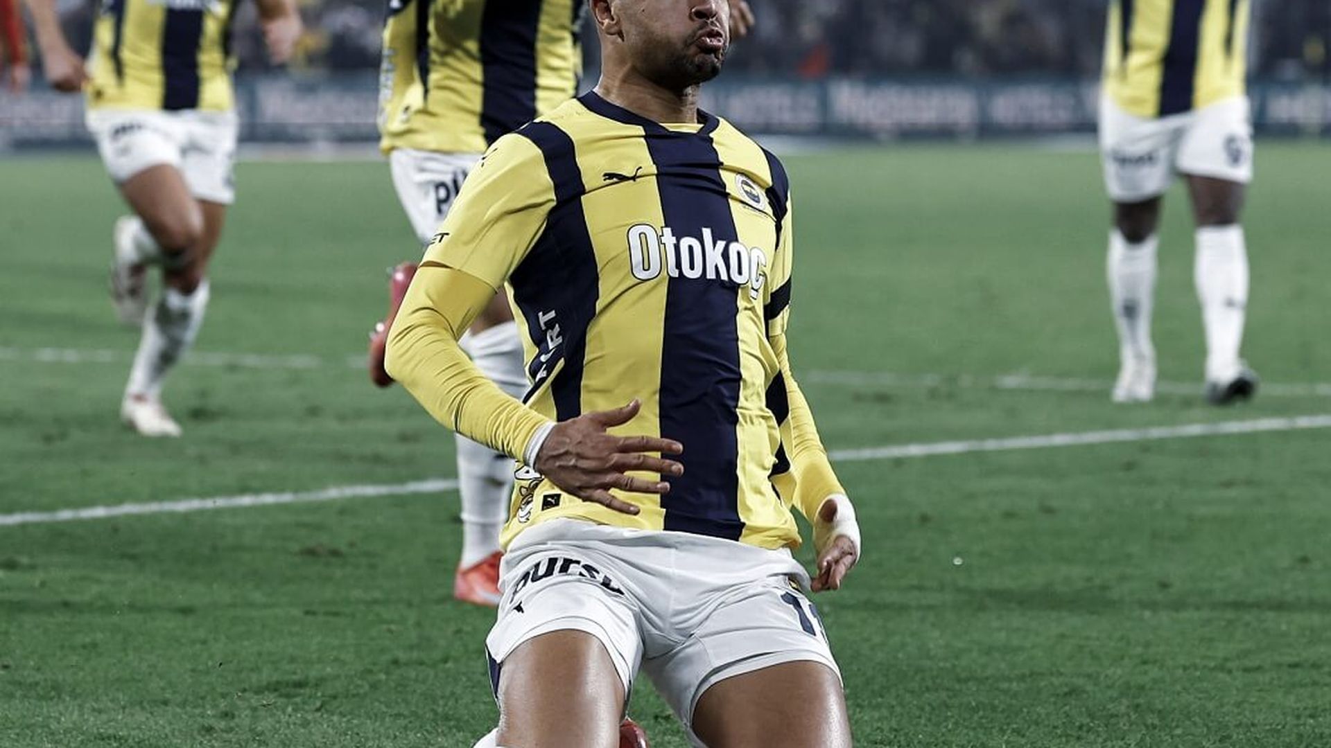 nesyri_fenerbahcejpg.jpg nesyri_fenerbahcejpg.jpg