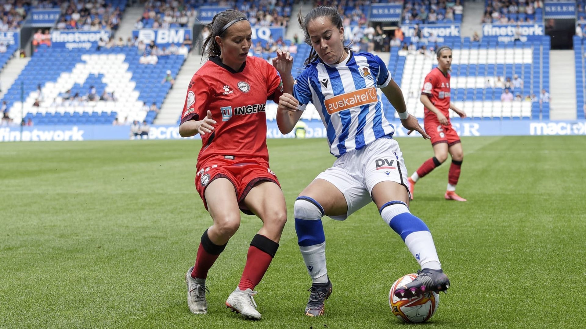 nuria_rabano_en_el_real_sociedad_alaves_foto_giovanni_batista.jpeg