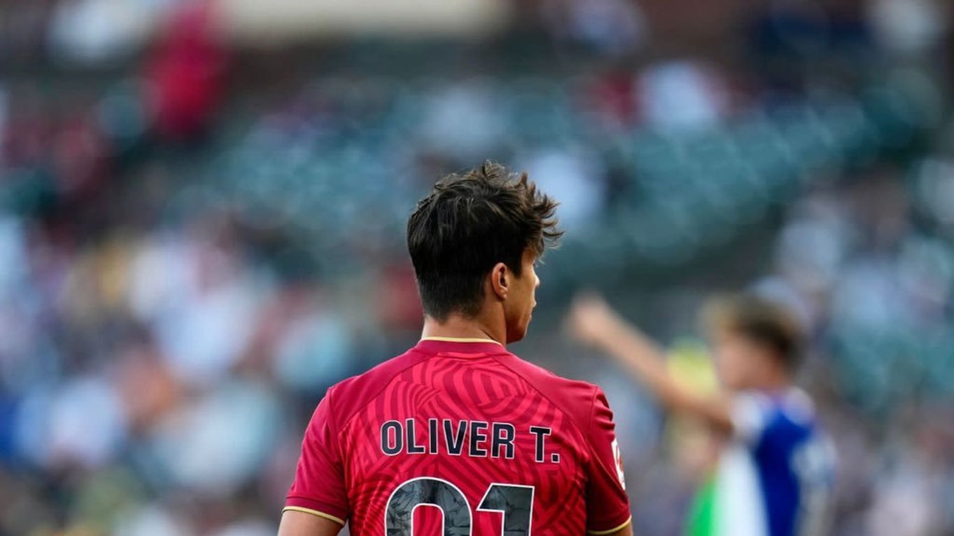 oliver_atletijpg.jpg oliver_atletijpg.jpg