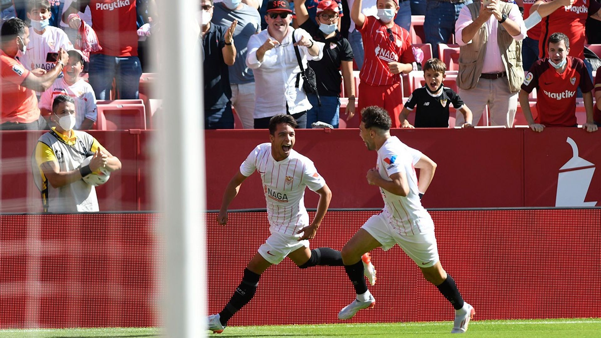 oliver_torres_celebra_su_gol_ante_el_levante_foto_kiko_hurtado_001.jpeg