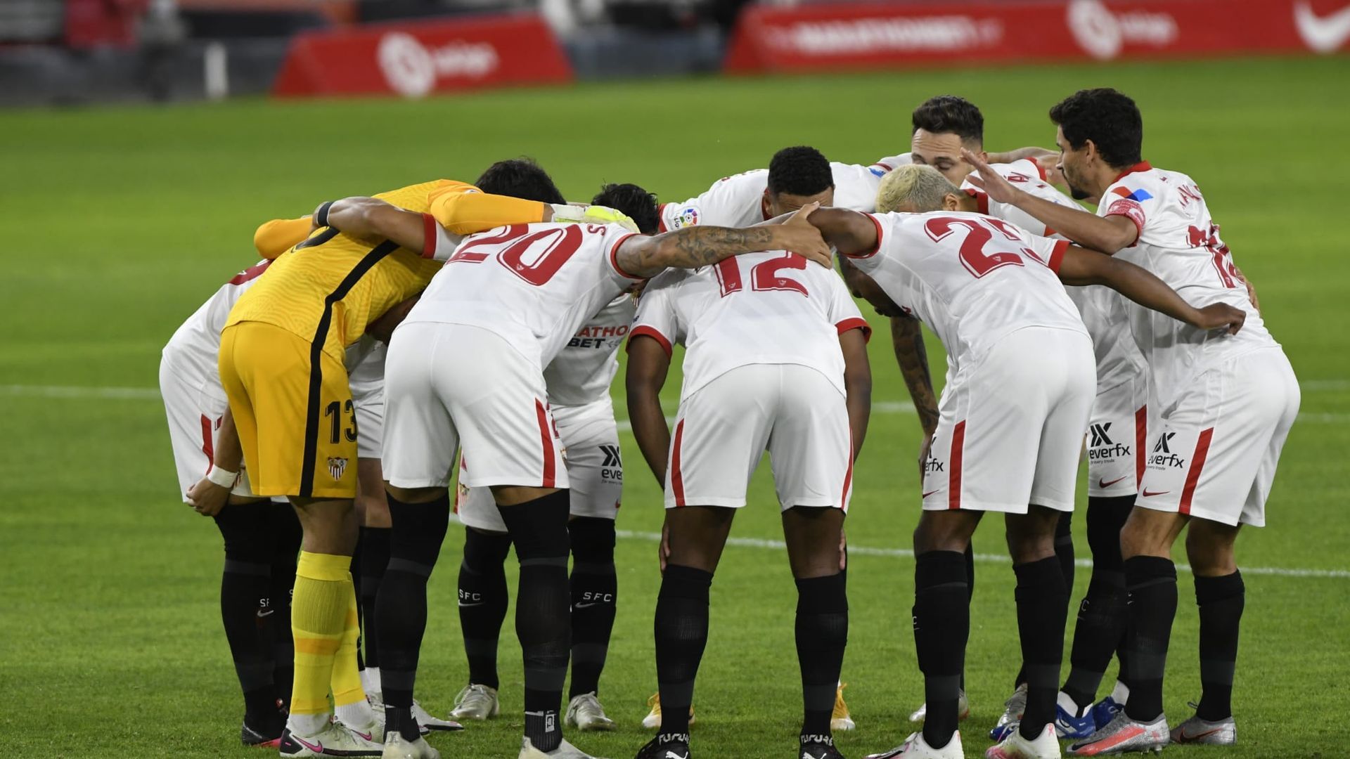 once_del_sevilla_ante_osasuna_foto_kiko_hurtado_001.jpeg once_del_sevilla_ante_osasuna_foto_kiko_hurtado_001.jpeg