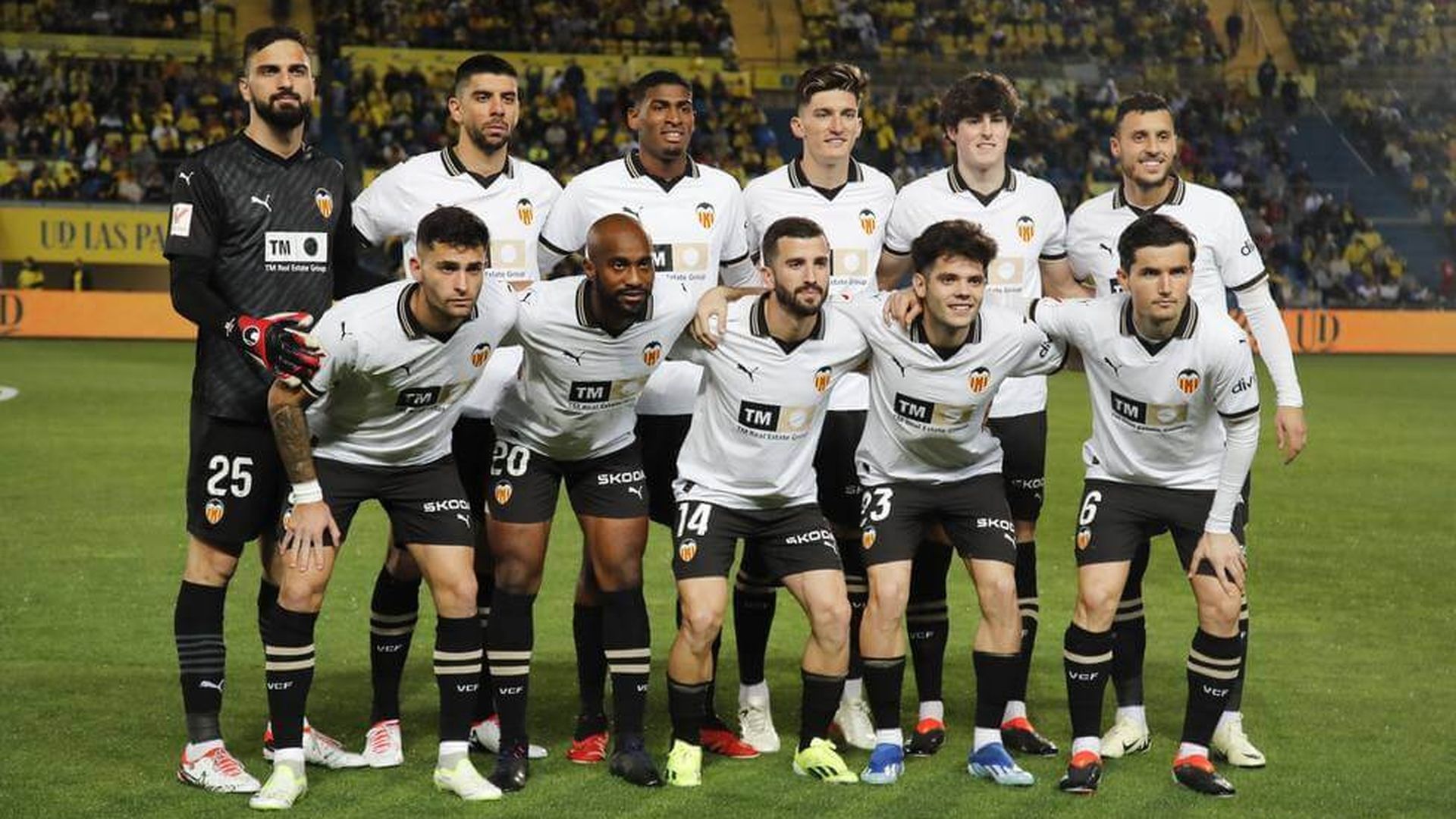 once_titular_del_valencia_cf_en_gran_canaria_foto_laliga.jpg