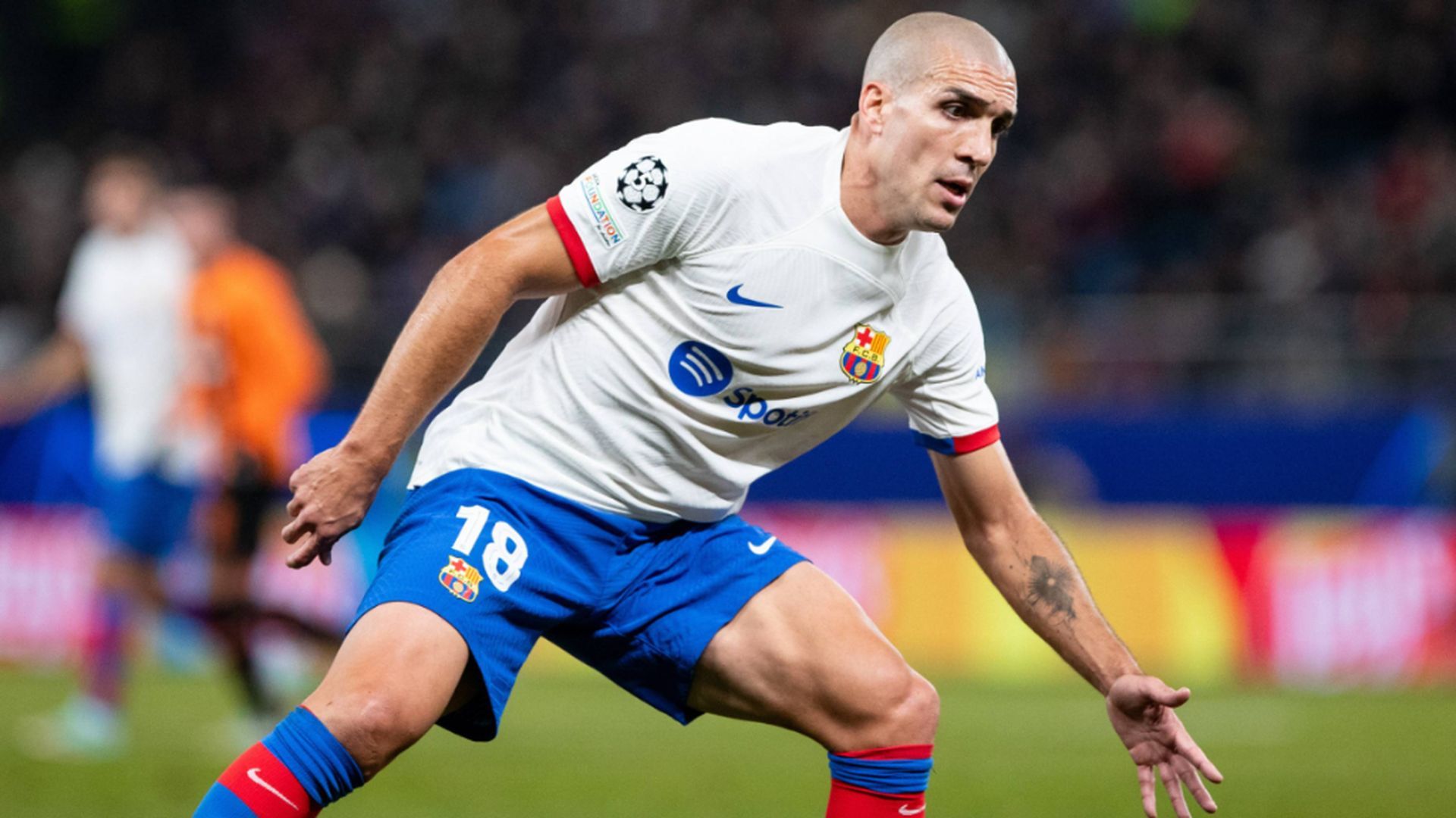 oriol_romeu_durante_un_partido_de_champions_contra_el_shakhtar_donetsk_cordon_press_001.jpg oriol_romeu_durante_un_partido_de_champions_contra_el_shakhtar_donetsk_cordon_press_001.jpg