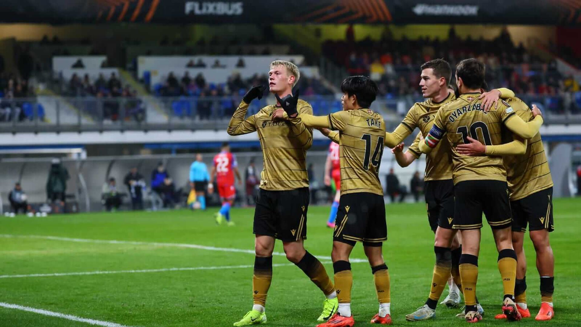 orri_oskarsson_marco_el_gol_del_empate_de_la_real_en_pilsen_foto_real_sociedad.jpeg orri_oskarsson_marco_el_gol_del_empate_de_la_real_en_pilsen_foto_real_sociedad.jpeg