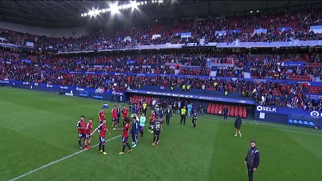 Osasuna-Almería: Homenaje a Mateu Lahoz