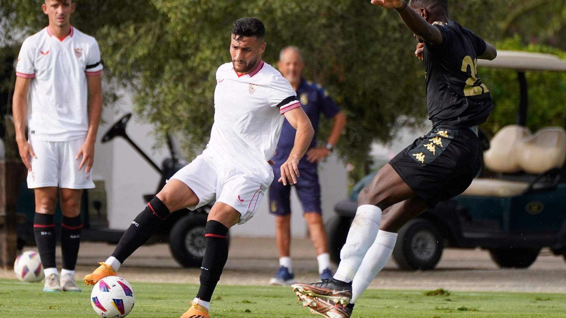 oscar_rodriguez_ante_el_ceutafoto_sevilla_fc.JPG oscar_rodriguez_ante_el_ceutafoto_sevilla_fc.JPG