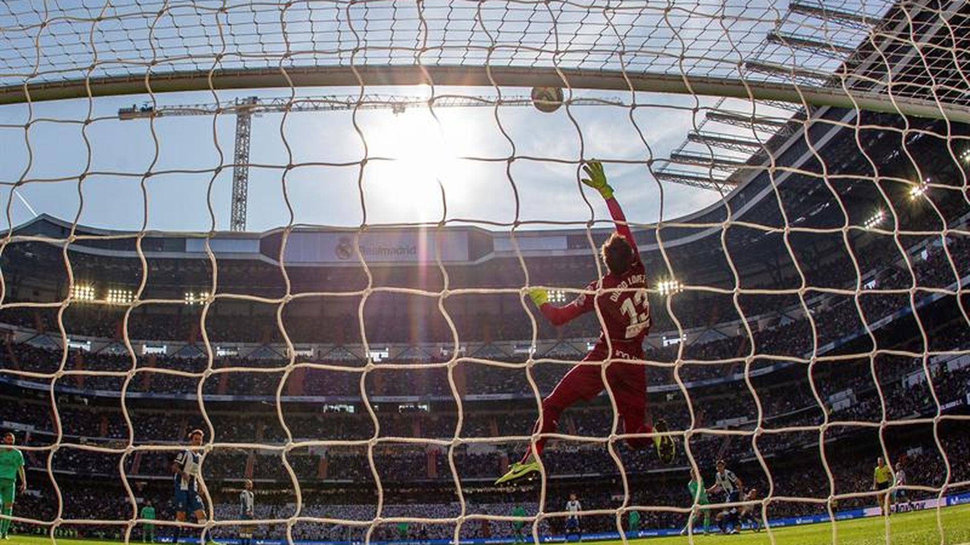 paradon_de_diego_lopez_ante_el_real_madrid.jpg