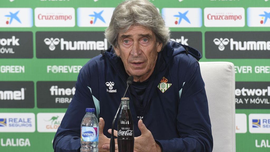 Pellegrini explica el "conflicto" con Guardado en el vestuario del Betis