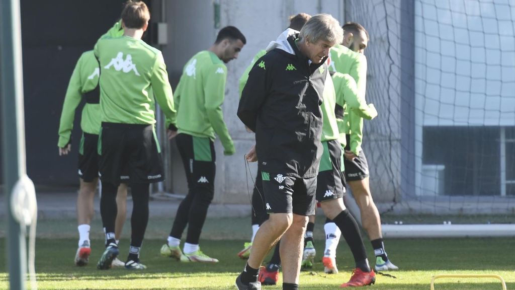 Rueda de prensa completa de Pellegrini en la previa del Elche-Betis de LaLiga