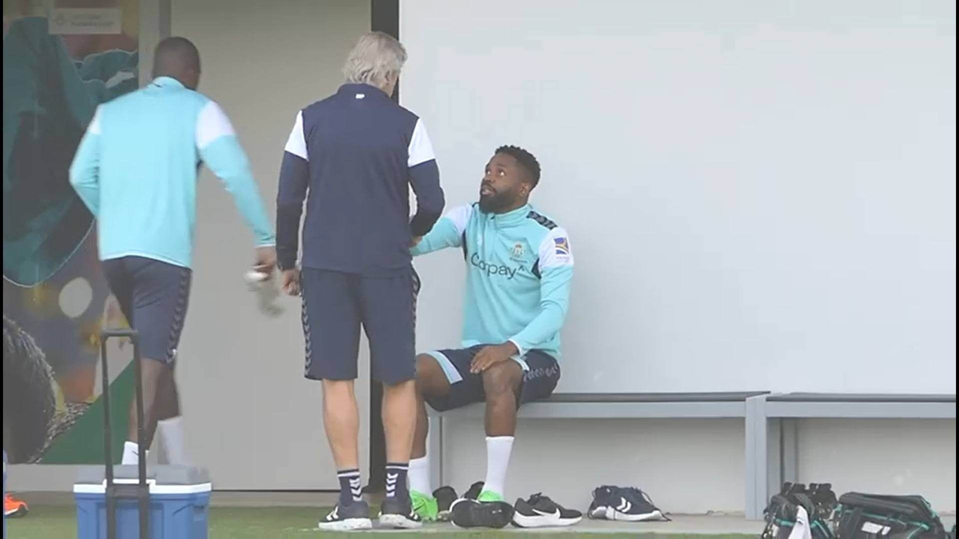pellegrini_mima_a_bakambu.jpg pellegrini_mima_a_bakambu.jpg
