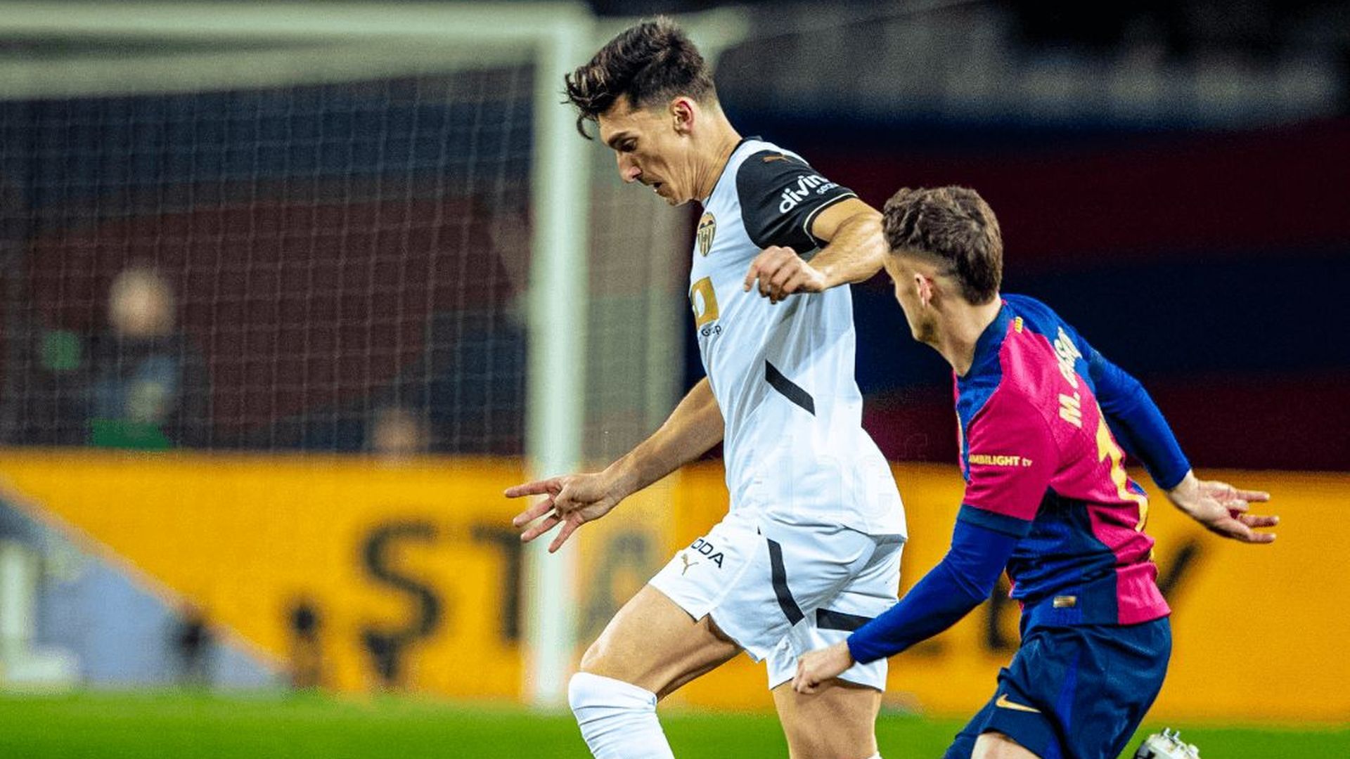 pepelu_ante_el_barca_001.png pepelu_ante_el_barca_001.png