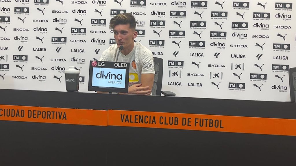 Pepelu habla de la selección y de su estado de forma del València CF
