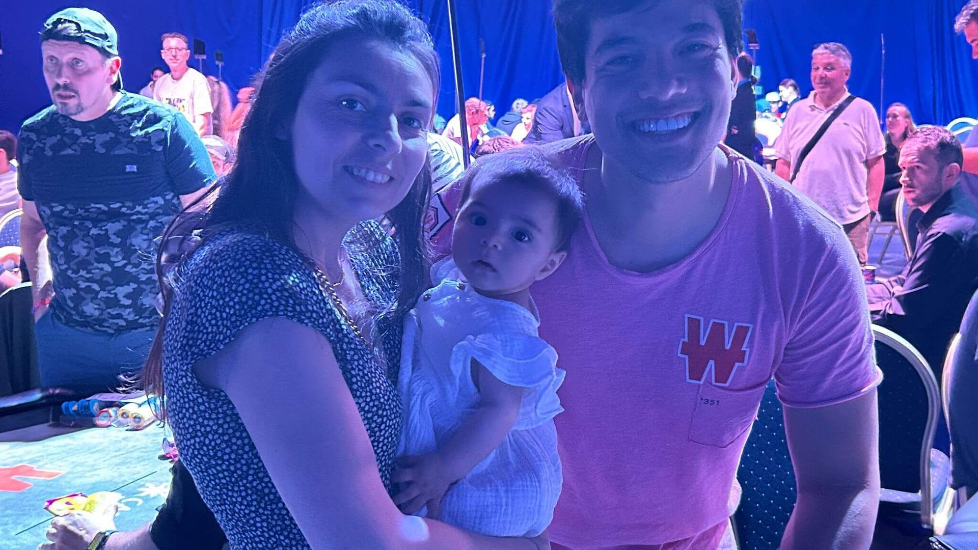 pierre_calamusa_su_esposa_delphine_y_victoria_004.jpeg pierre_calamusa_su_esposa_delphine_y_victoria_004.jpeg